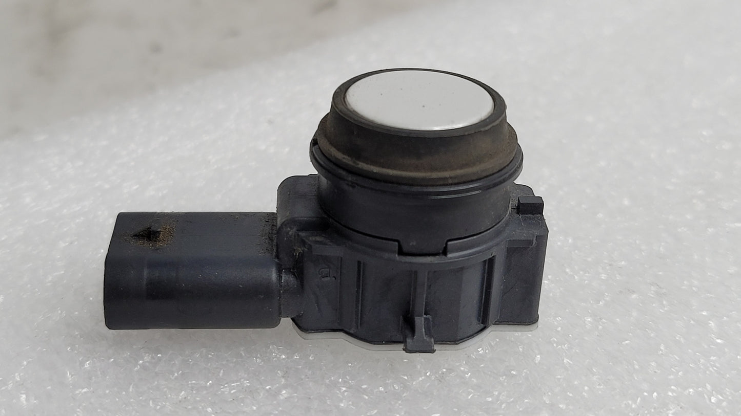 BMW M3 F80 PDC PARKING SENSOR 9261588