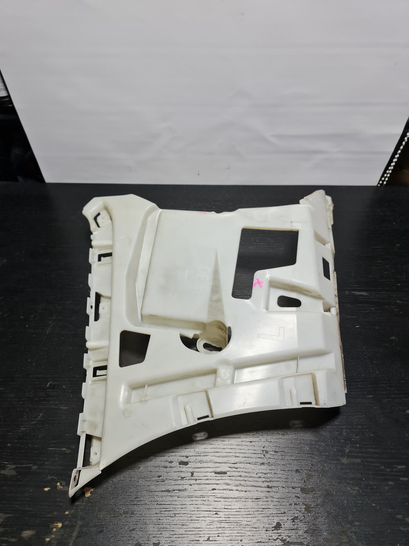 BMW M3 F80 REAR BUMPER M LEFT SIDE GUIDE 51128055983 - MPerformance.parts