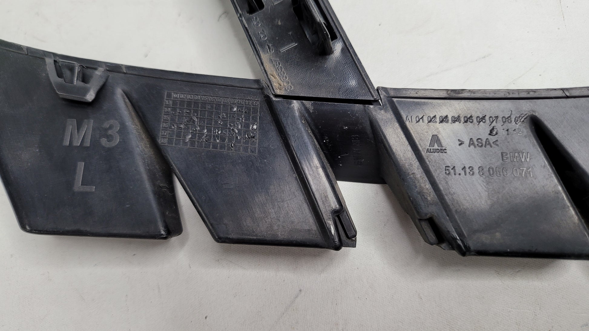 BMW F80 M3 Left Side Fender Wing Trim Molding Black - 8056071 - MPerformance.parts