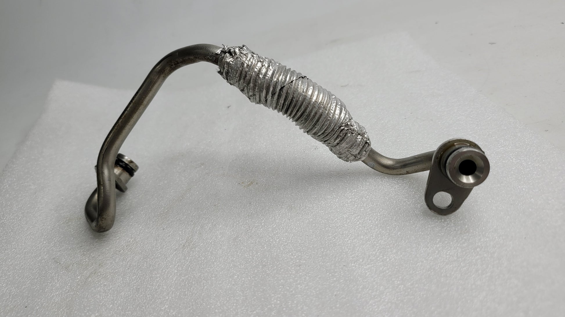 BMW F82 M4 F87 F80 F83 oil line flow oil pipe inlet 7848524 - MPerformance.parts