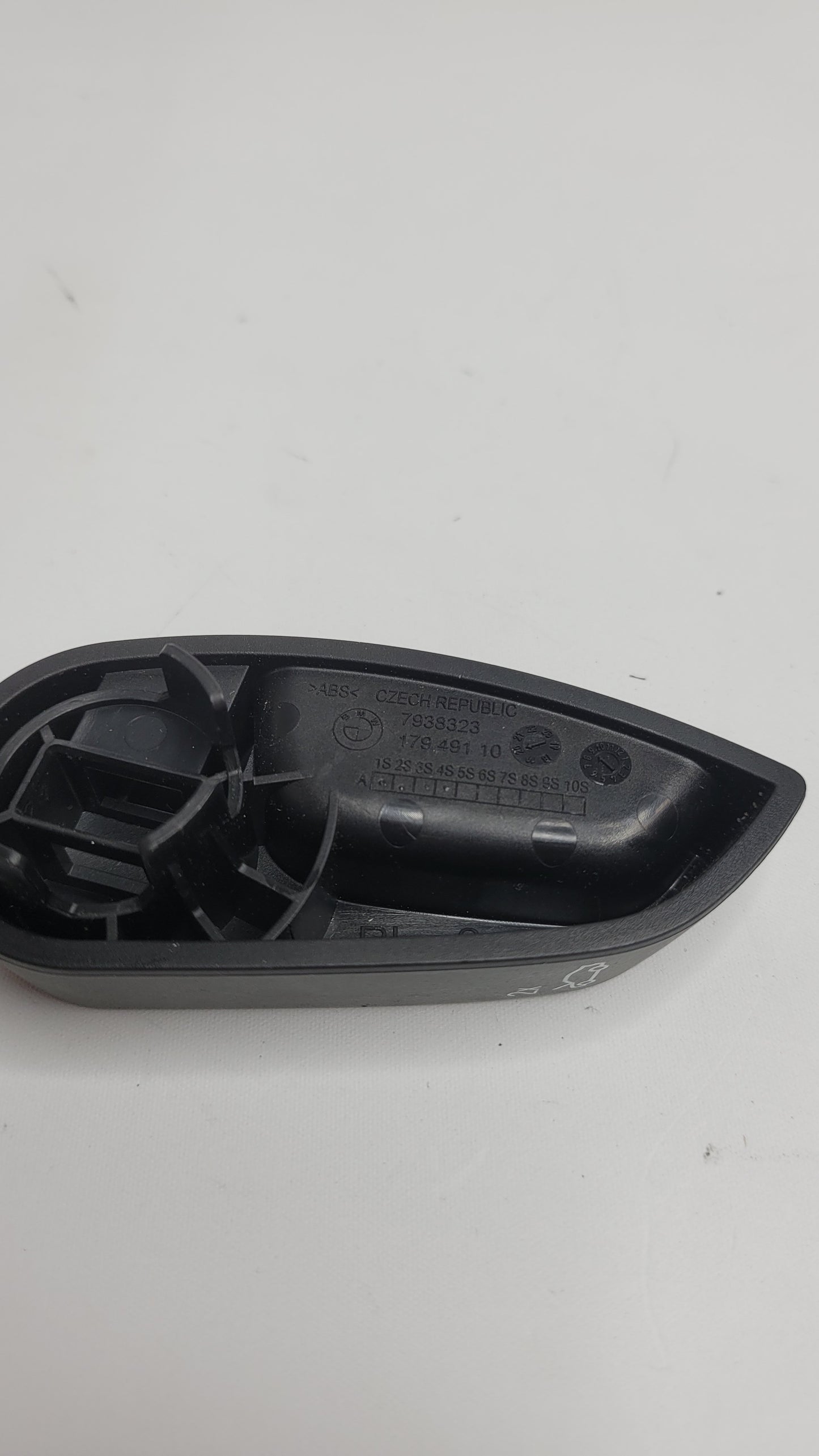 BMW M3 Bonnet Hood Opener Release Handle Lid 67938323 - MPerformance.parts