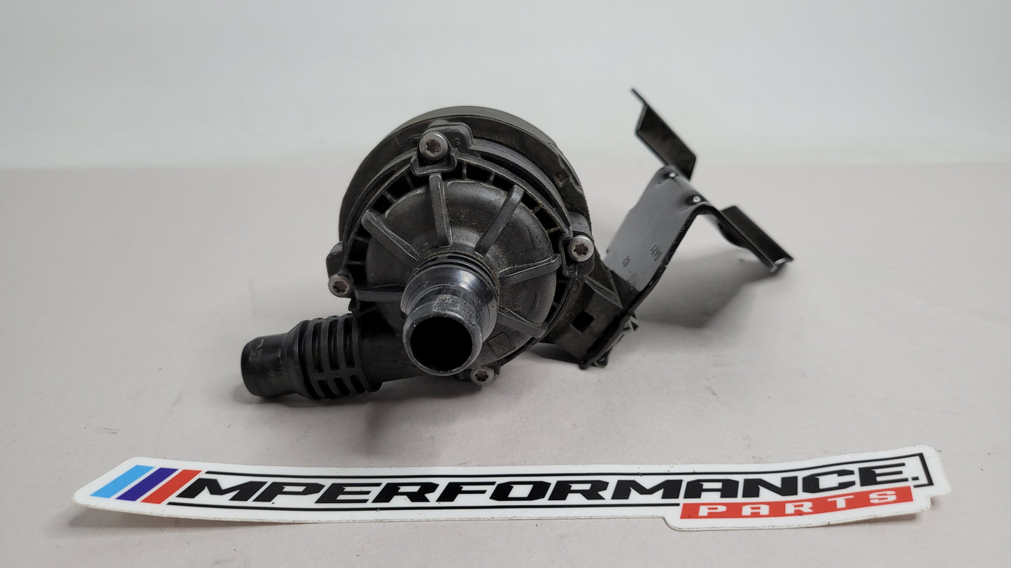 BMW 3 Series G20 Auxiliary Water Coolant Pump 8671654 - MPerformance.parts