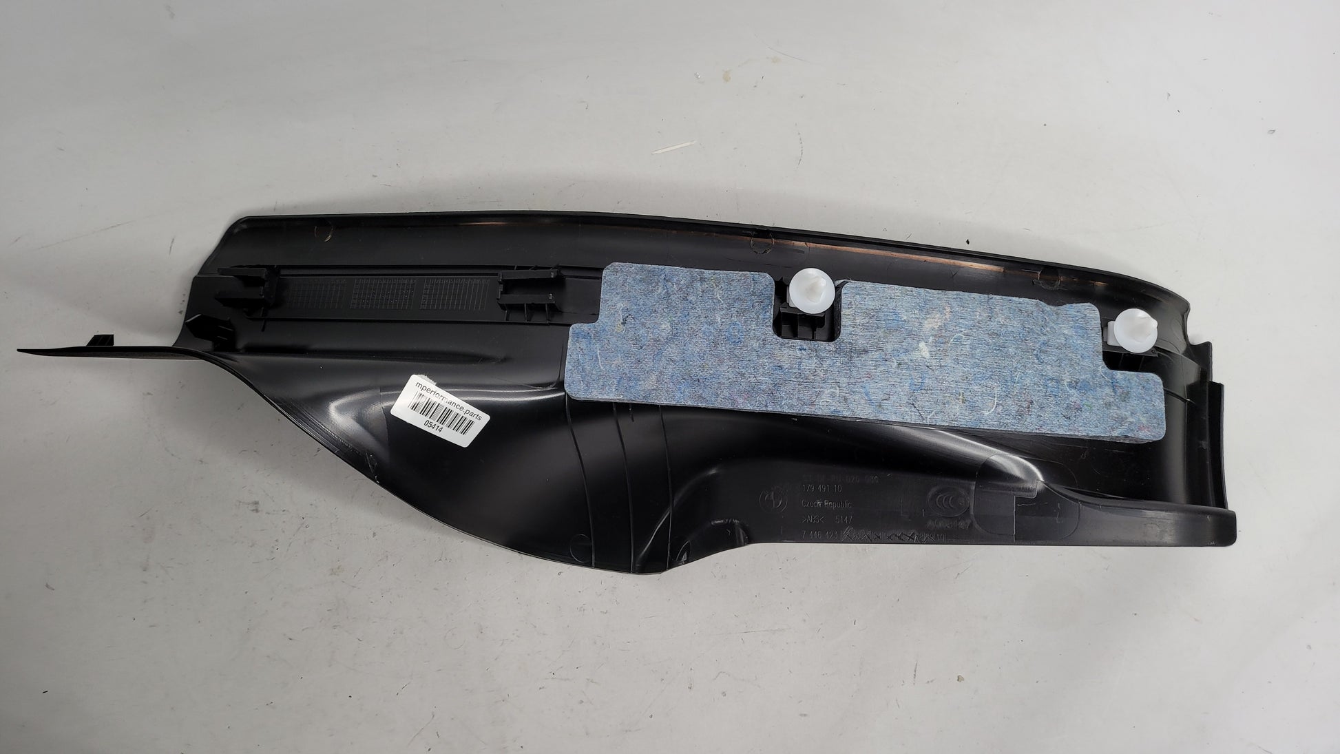 BMW G21 3 Series Cover Strip Entry Rear Inner Left 7446423 - MPerformance.parts