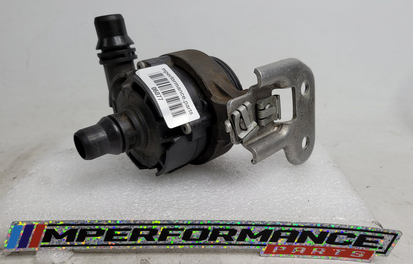 BMW M3 F80 2018 Auxiliary Electric Water Pump 7850568 - MPerformance.parts
