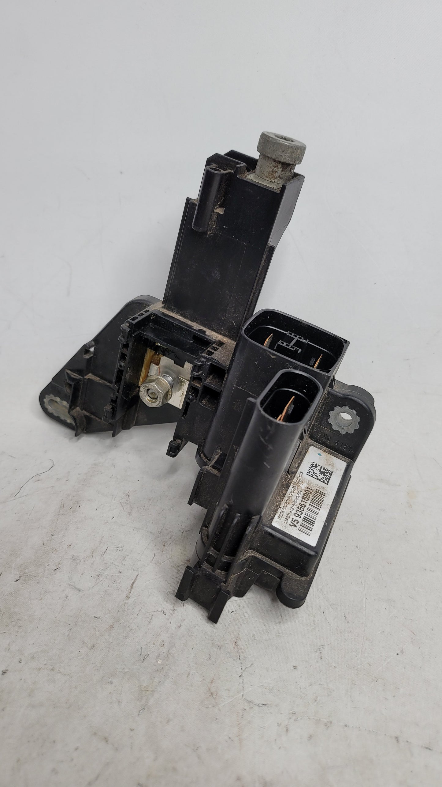 BMW M3 F80 2018 Positive Battery Terminal Junction Box 935615901