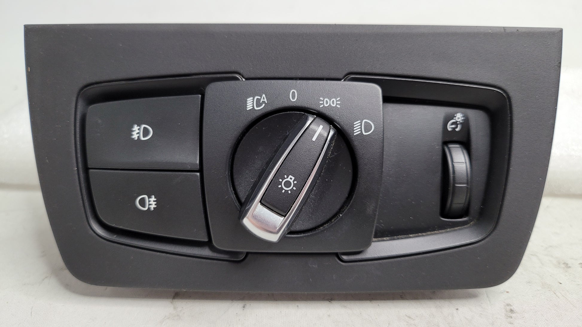 BMW F30 316 320 328 330 HEADLIGHT SWITCH 9265303 - MPerformance.parts