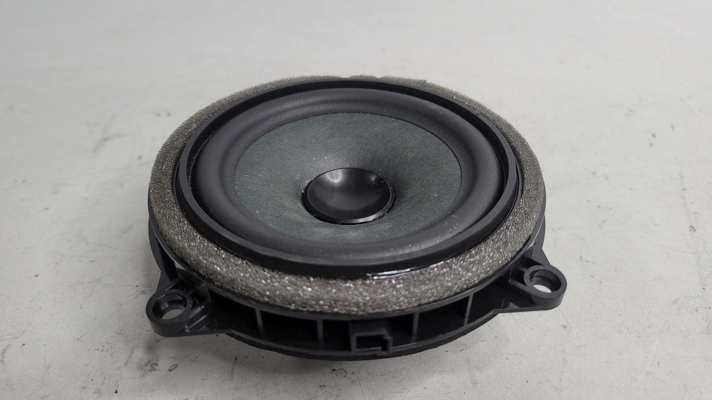 05831 - MPerformance.parts