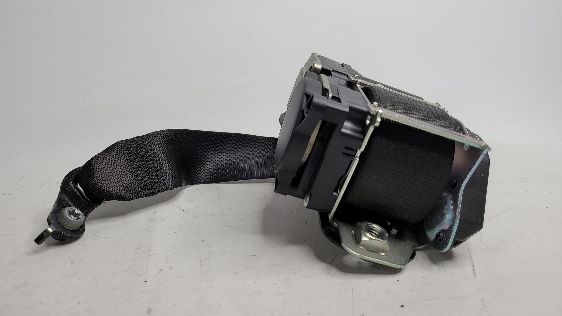 BMW M3 F80 Front Seatbelt Safety Belt LHS 628640700 - MPerformance.parts