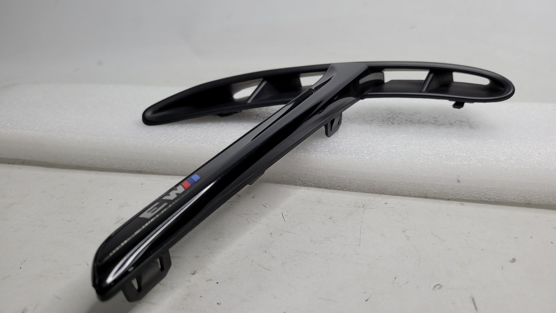 BMW F80 M3 Left Side Fender Wing Trim Molding Black - 8056071 - MPerformance.parts