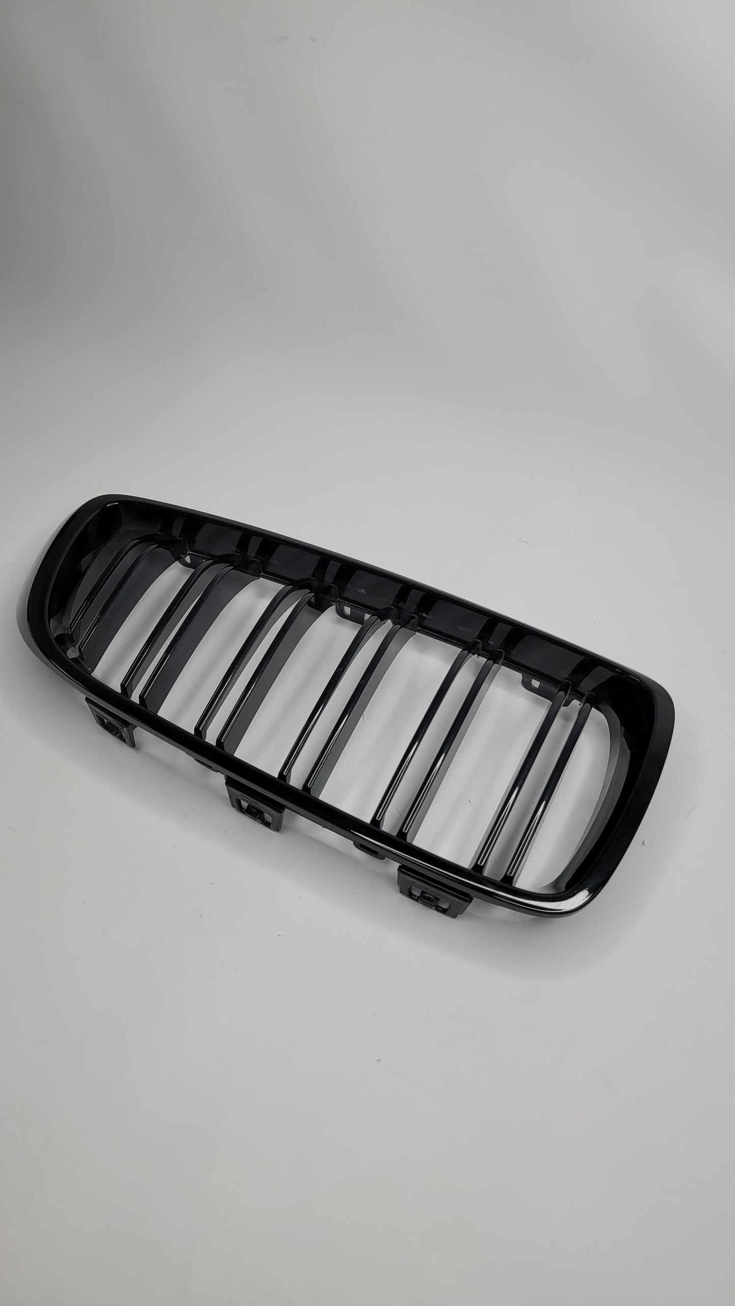 BMW 3 SERIES RADIATOR GRILLE RIGHT SIDE M3 F80 - MPerformance.parts