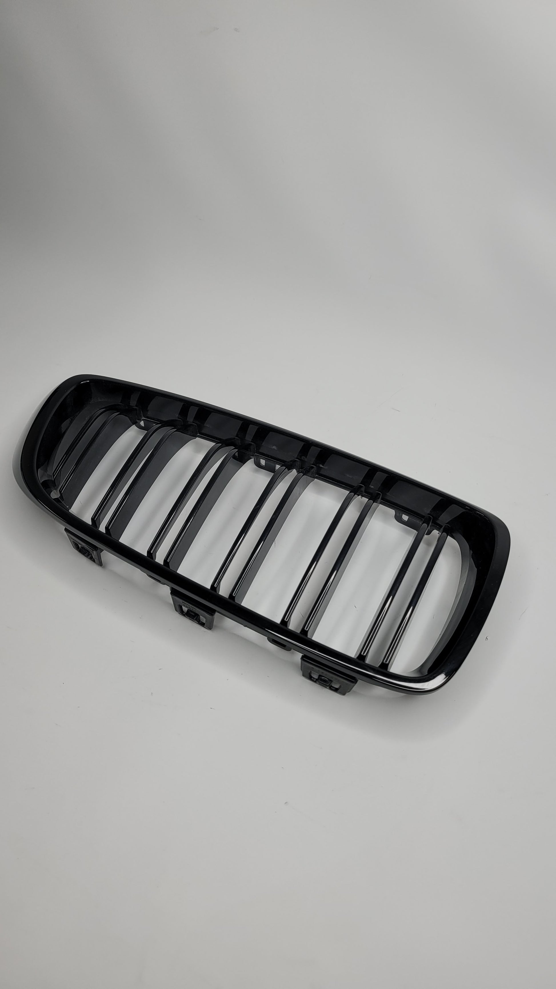 BMW 3 SERIES RADIATOR GRILLE RIGHT SIDE M3 F80 - MPerformance.parts