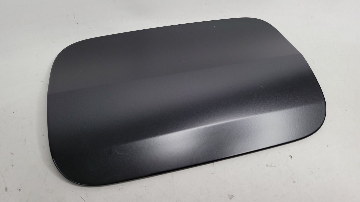BMW M3 G80 FUEL TANK LID FLAP COVER 7433430 - MPerformance.parts