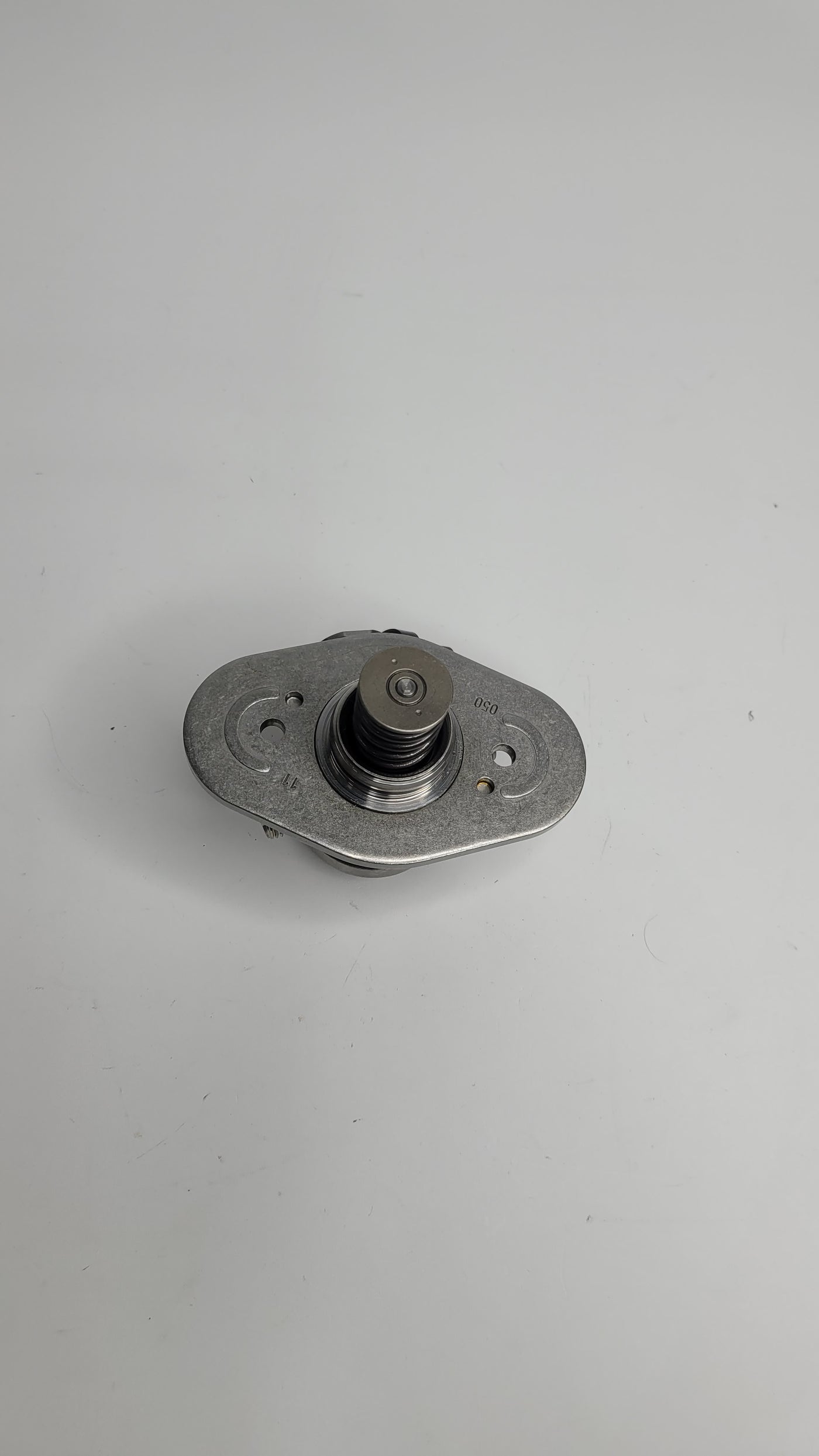 G80 M3 Fuel Pump 13518631642 - MPerformance.parts