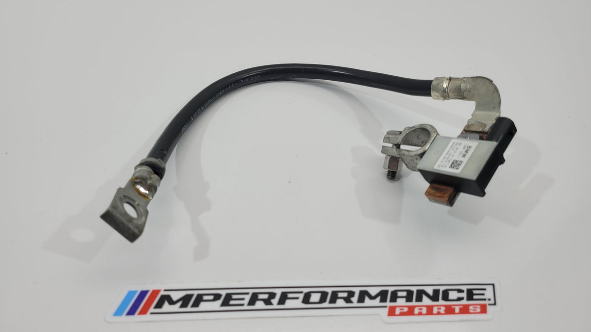 07150 - 6121 9117877-01 - 0555518491 - MPerformance.parts