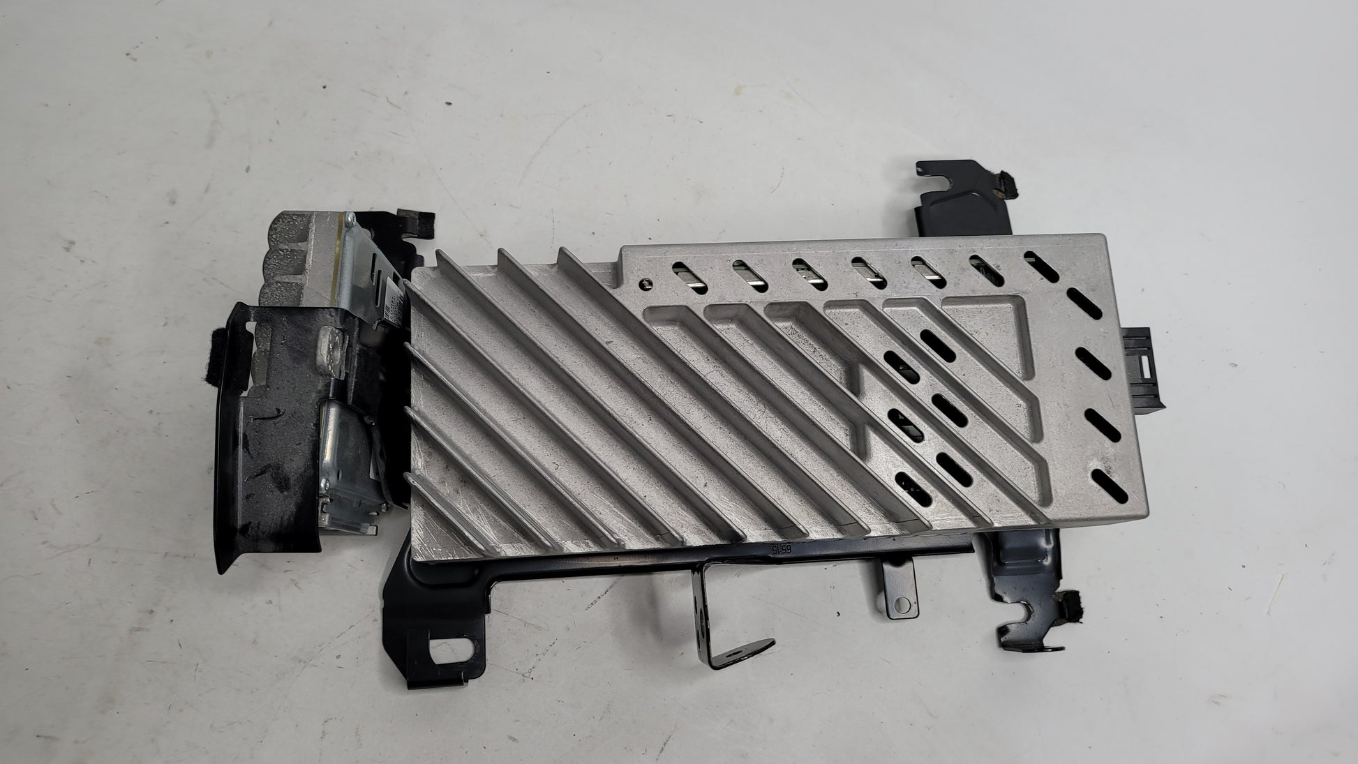BMW M3 F80 Top-Hifi Harman Becker Amplifier AMP 9393194 - MPerformance.parts