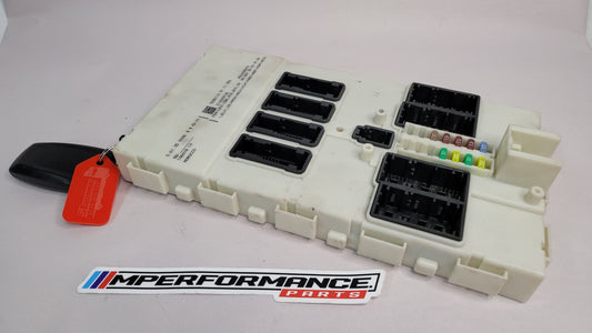BMW F20 F21 F30 F31 F32 F80 Body Control Comfort Module Unit FEM ECU LR01 + key 9286110 - MPerformance.parts