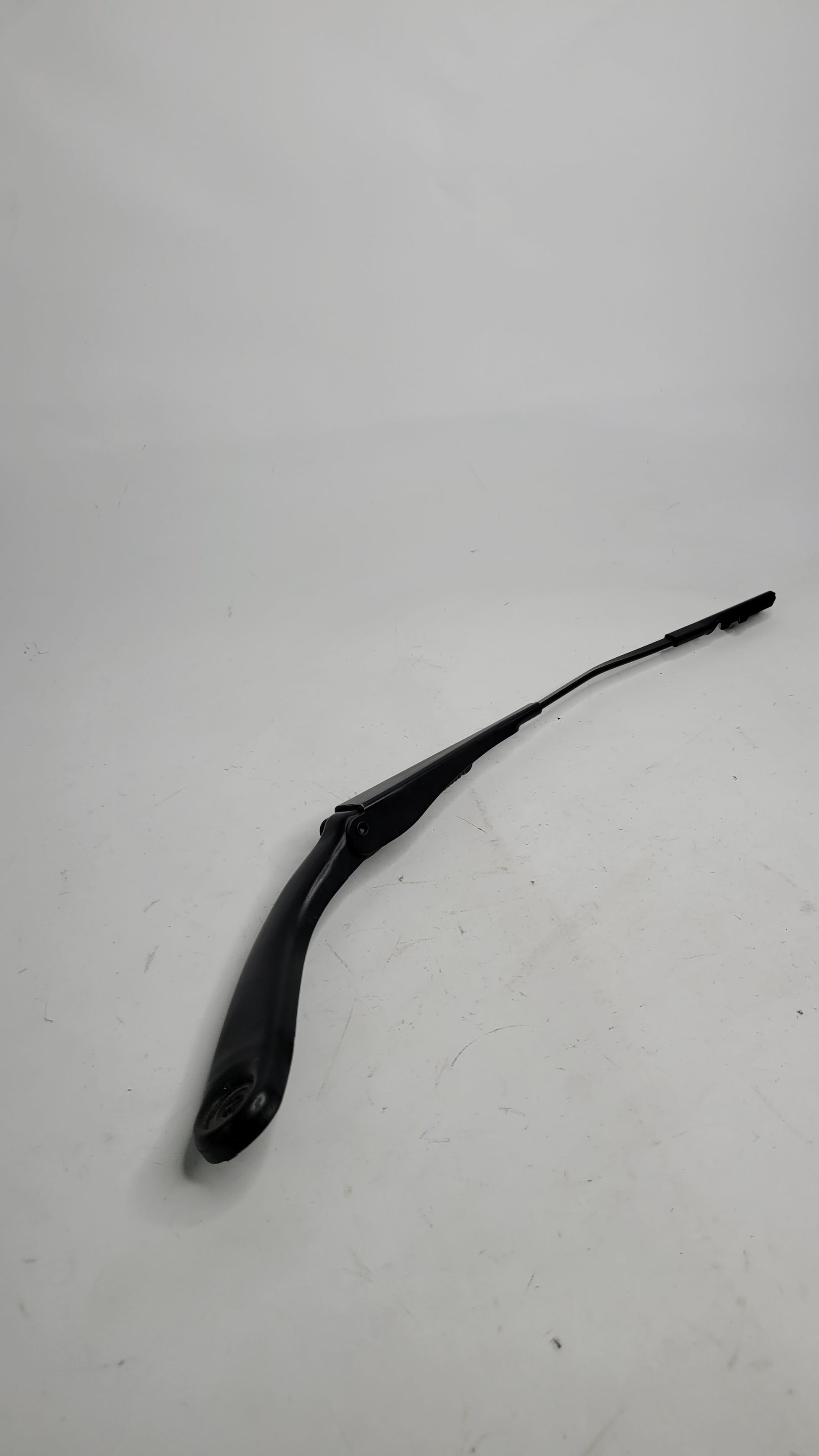 BMW F80 M3 Front Windscreen Wiper Arm W000027229D - MPerformance.parts