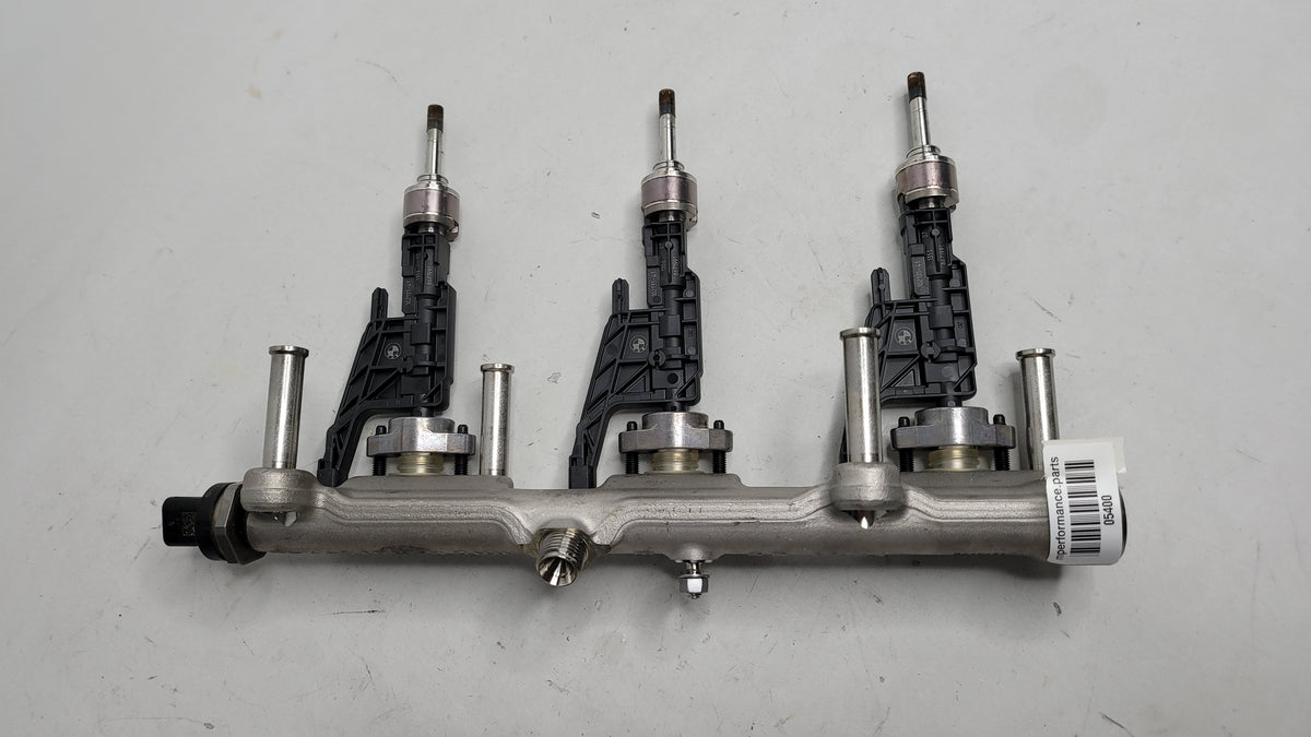 BMW S58 fuel rail injector set of 3 for M3 M4 G80, X3M F97 and X4M F98, part 8671991