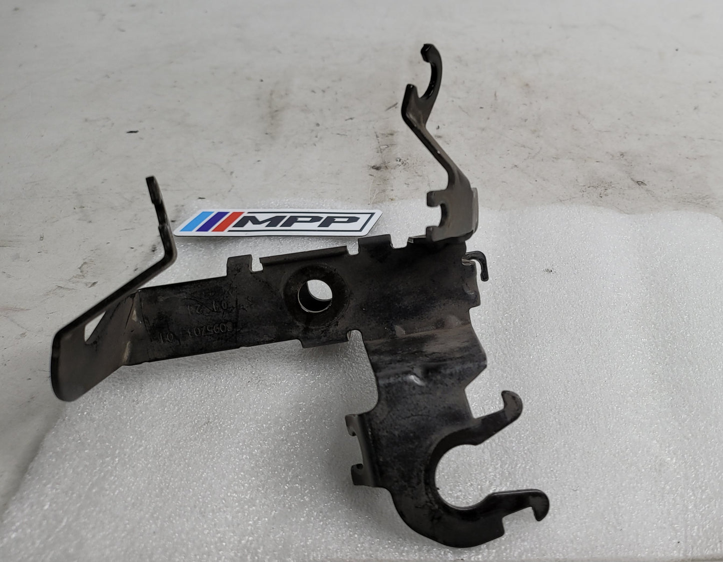 BMW M3 G80 G82 G83 Comp. M xDrive Competition M4 HOLDERS 8095703 - MPerformance.parts