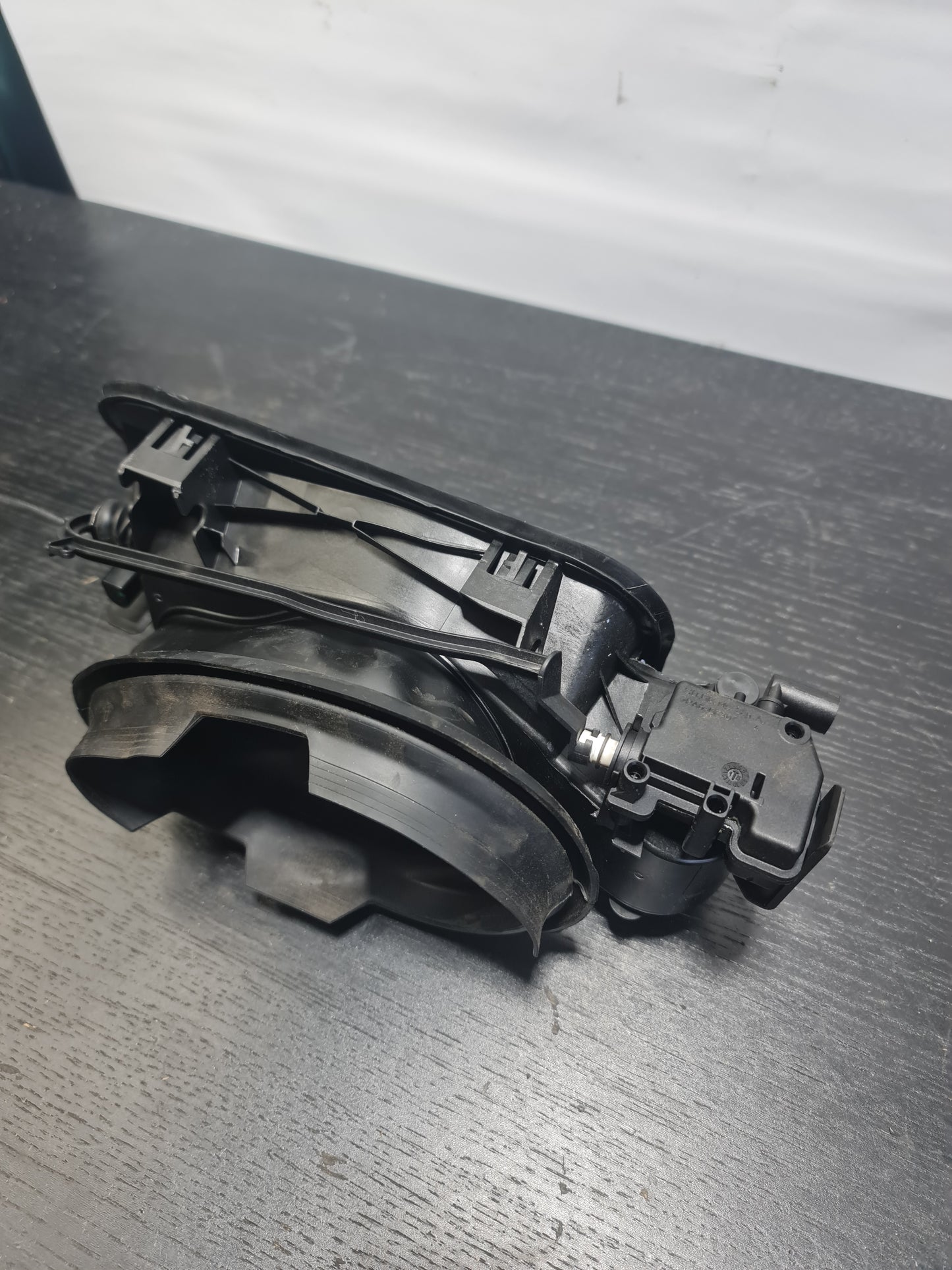 Tankklappe für BMW 3er F30 F35 F31 F80 5117723889