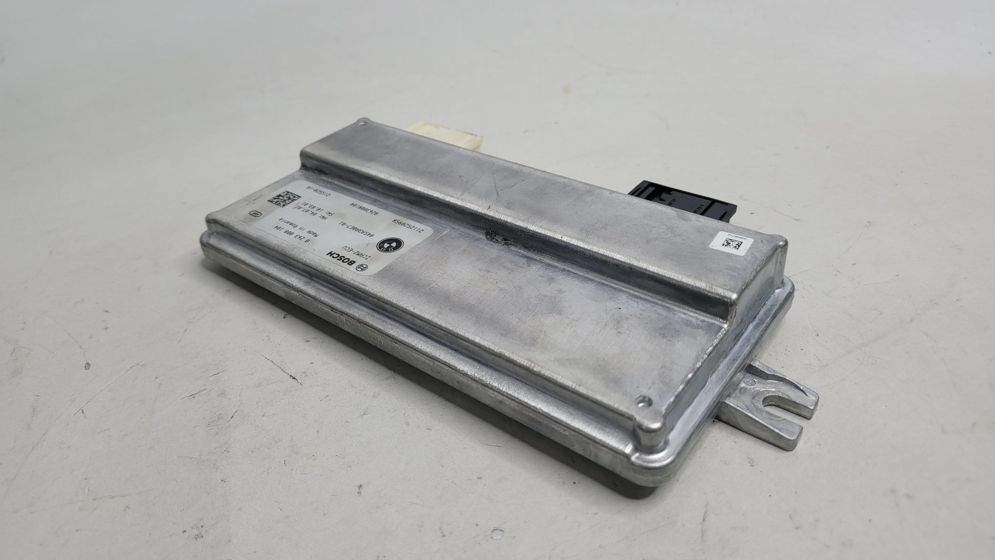 05570 - MPerformance.parts