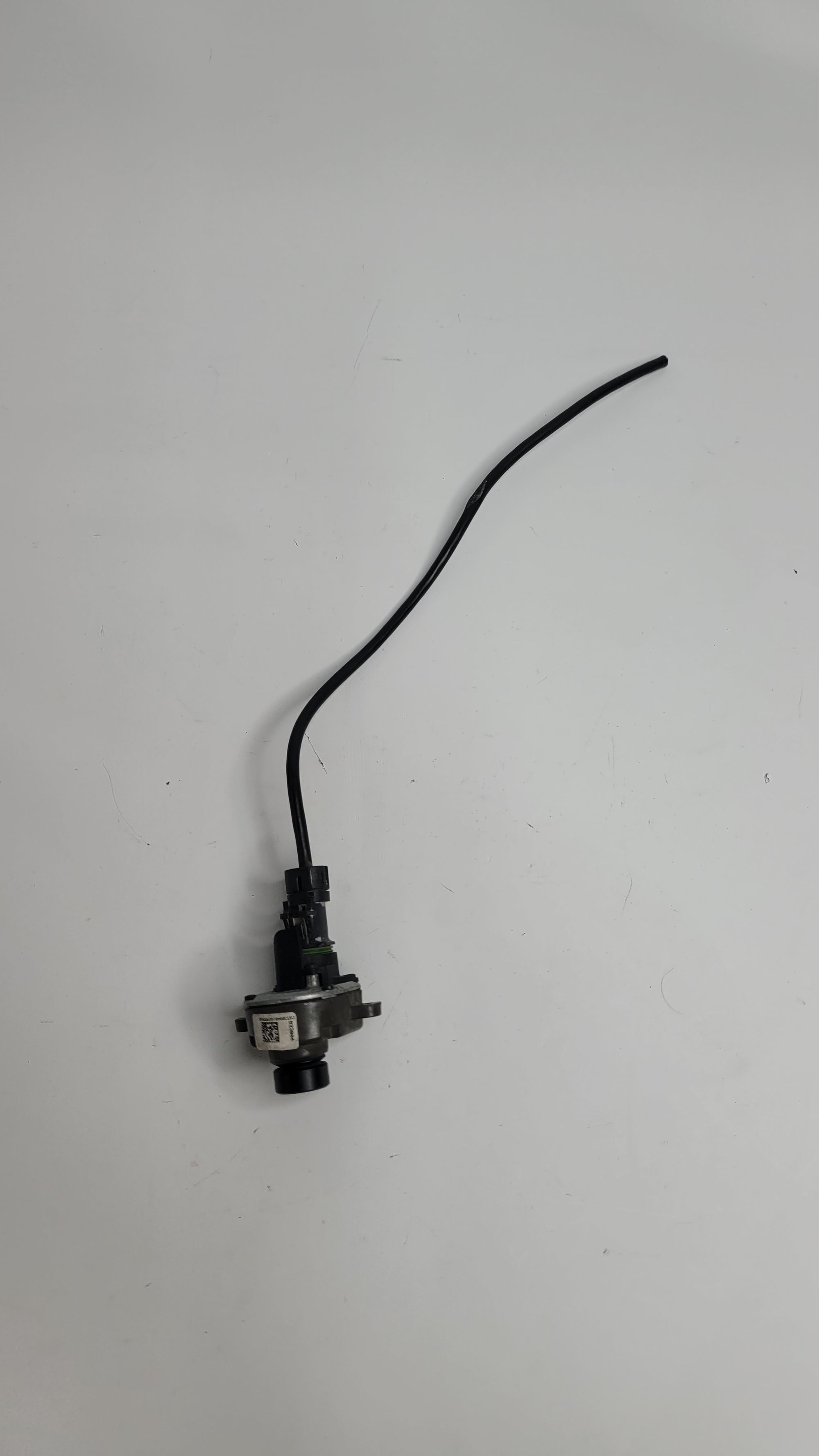 BMW F01 F02 F07 F10 F12 F30 F32 FRONT BUMPER VIEW CAMERA - 9240352-02 - MPerformance.parts