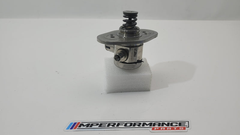 High pressure pump S58 G8x for BMW, branded MPerformance.parts, showing the pump's metal body and connection ports.