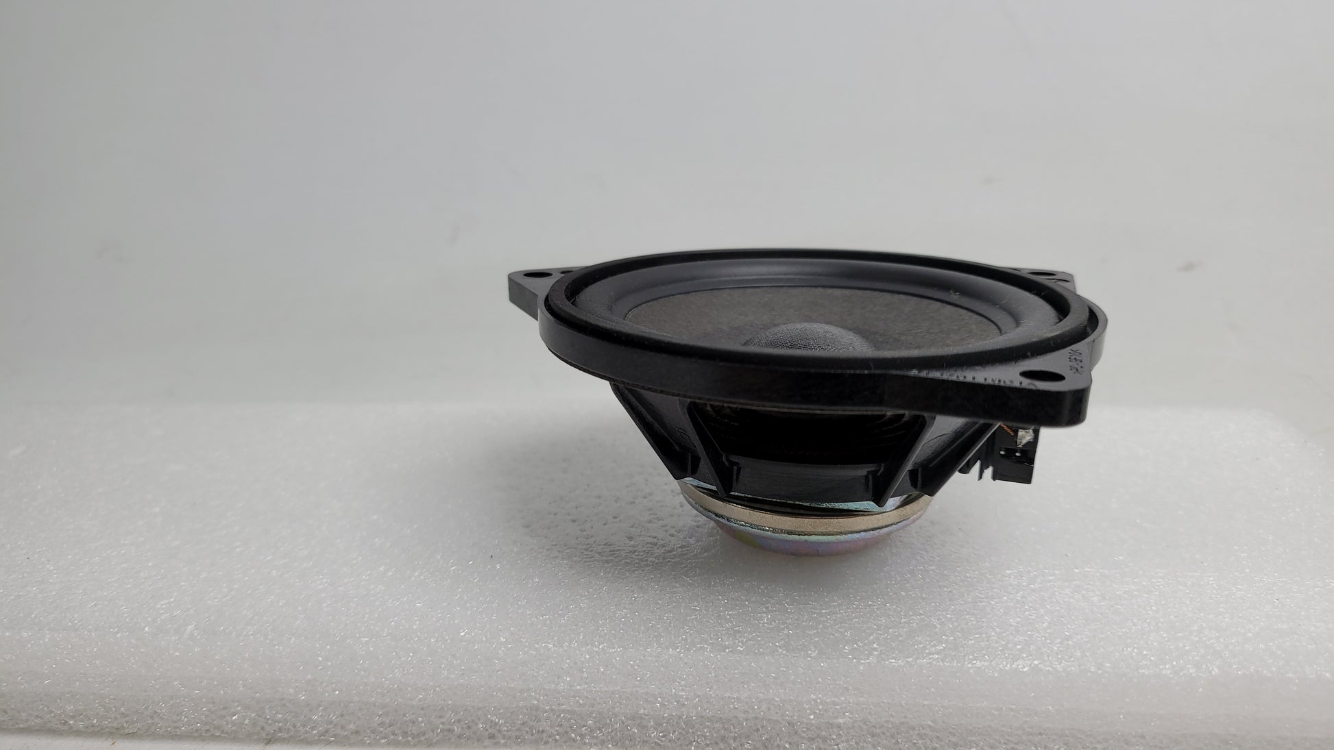 BMW M3 G80 HARMAN KARDON SPEAKER 262246801 - MPerformance.parts