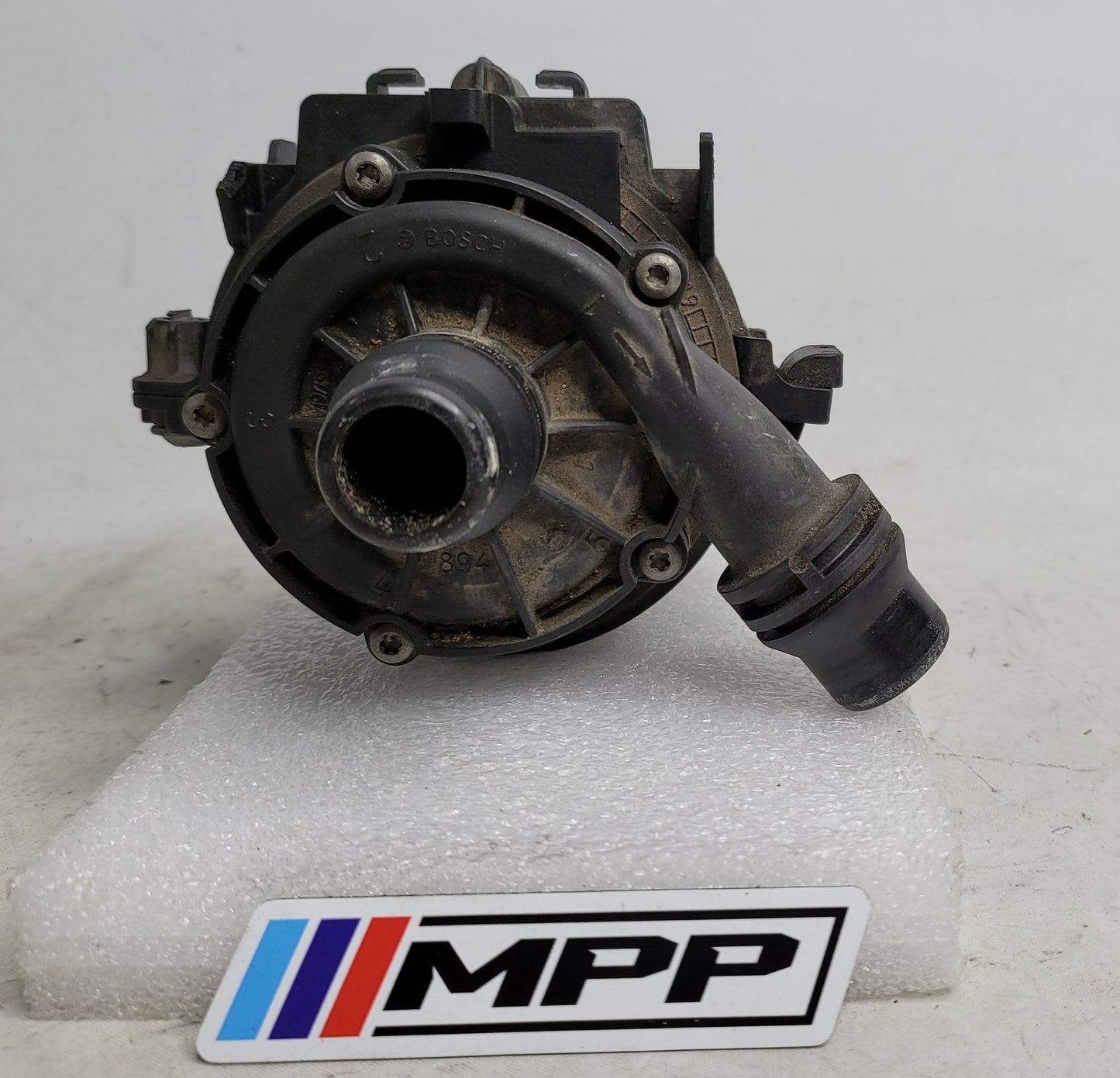 BMW 1 2 3 4 F20 F22 F30 F32 F36 B48 B58 AUXILIARY ELECTRIC COOLANT PUMP 8637953 - MPerformance.parts