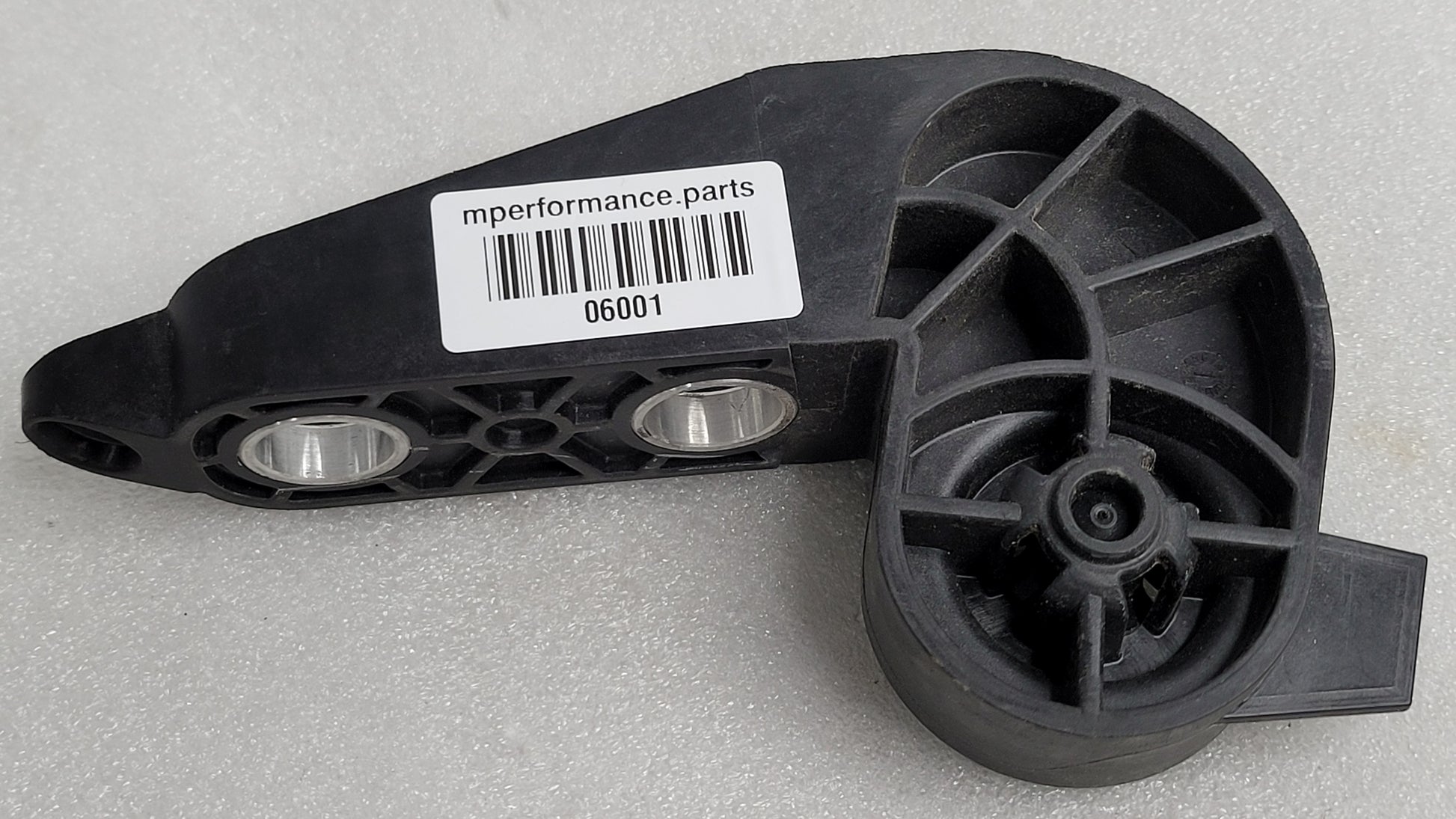 BMW M3 G80 Right Air Duct Bracket 7457052 - MPerformance.parts