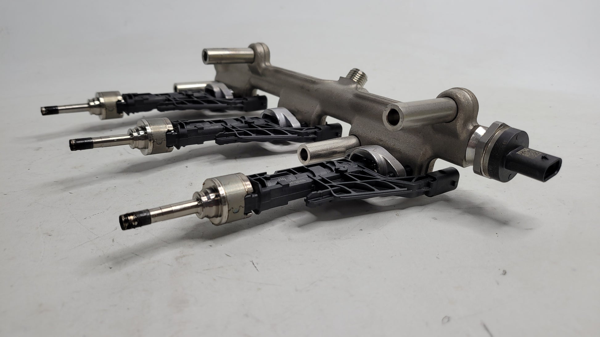 3x BMW G80 M3 INJECTOR 0261500502 FUEL PETROL NOZZEL S58B30A - MPerformance.parts