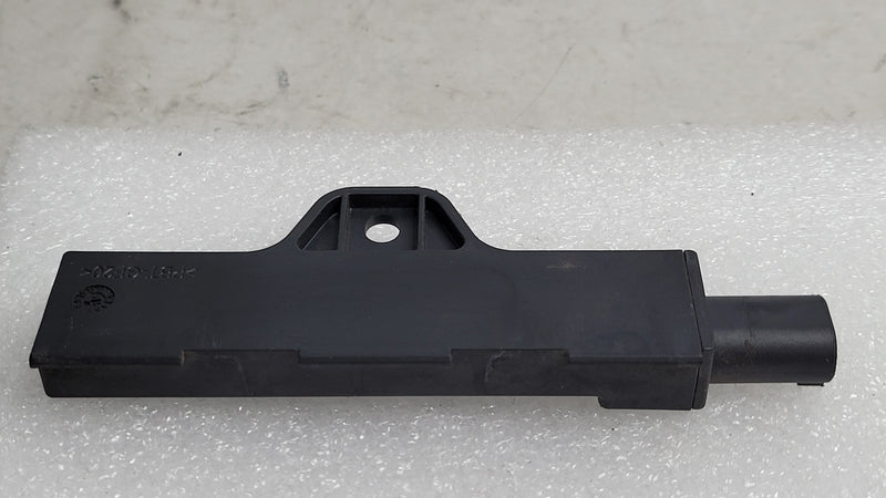 BMW M3 F80 2018 Exterior Keyless Access Antenna Module 9220831 - MPerformance.parts
