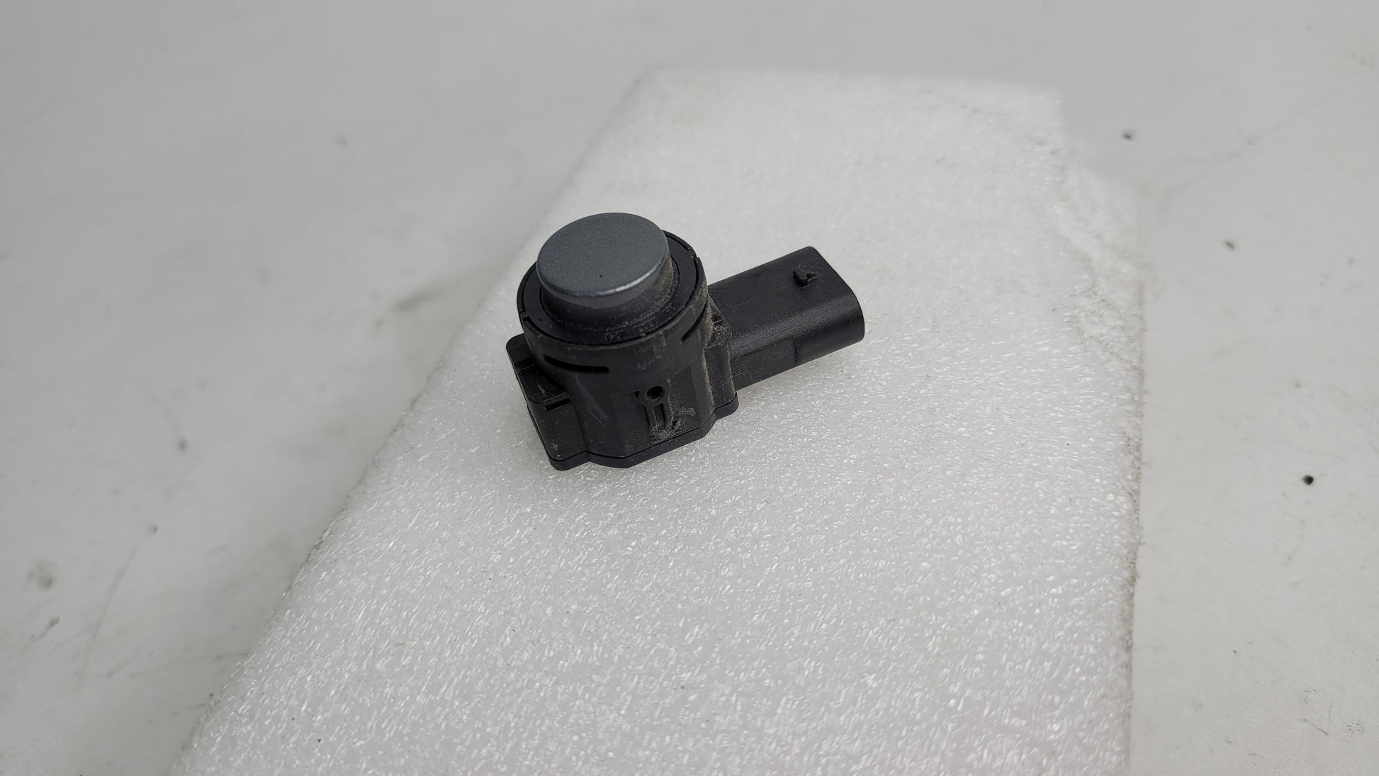 GREY BMW Parking sensor 7927954-01 / OEM BMW - MPerformance.parts