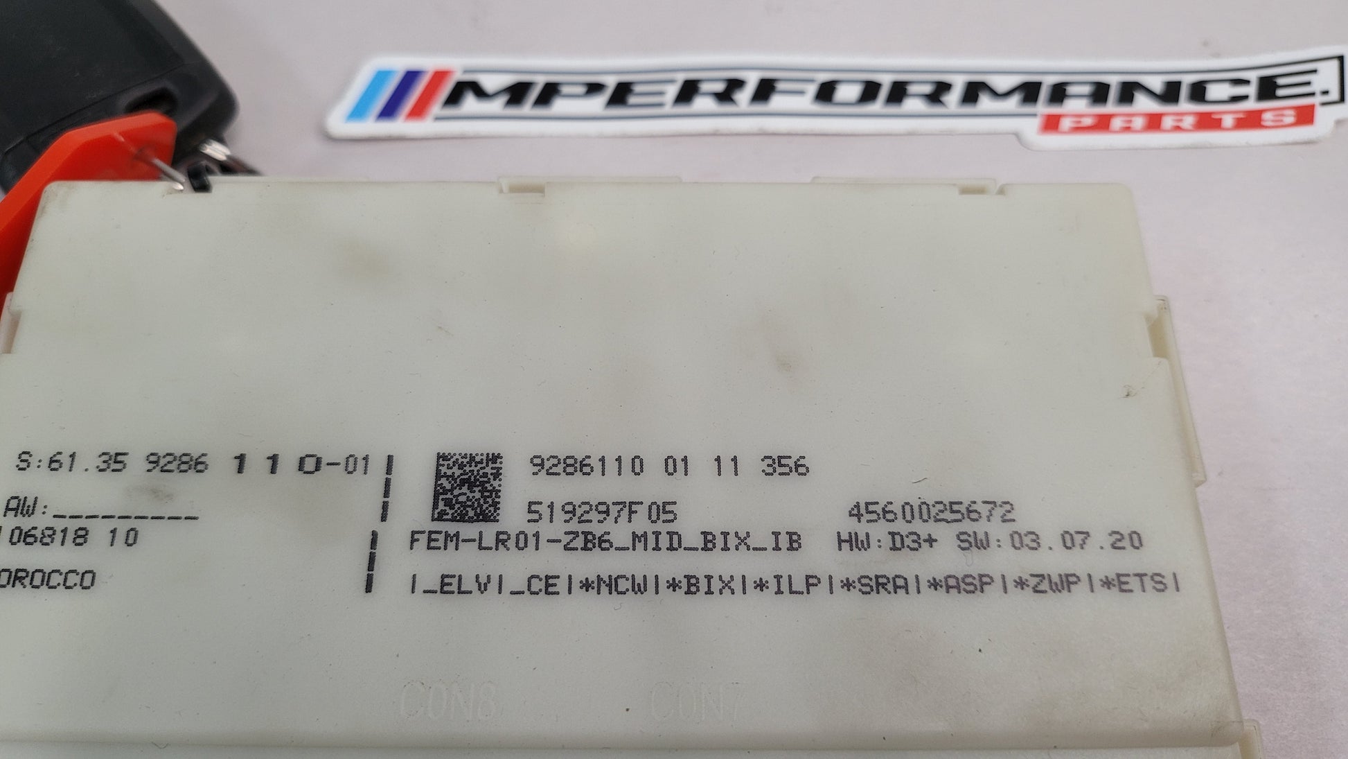 BMW F20 F21 F30 F31 F32 F80 Body Control Comfort Module Unit FEM ECU LR01 + key 9286110 - MPerformance.parts