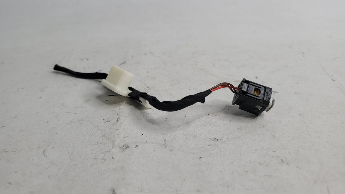05843 - MPerformance.parts