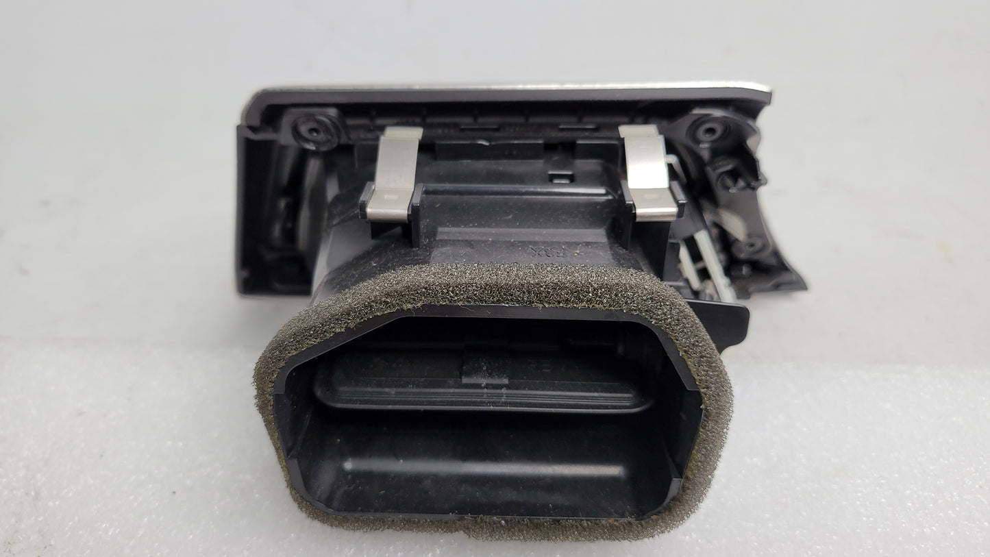 BMW F30 316 320 328 330 FRONT DASH AC VENT RH DRIVER RIGHT HAND 9231995 - MPerformance.parts