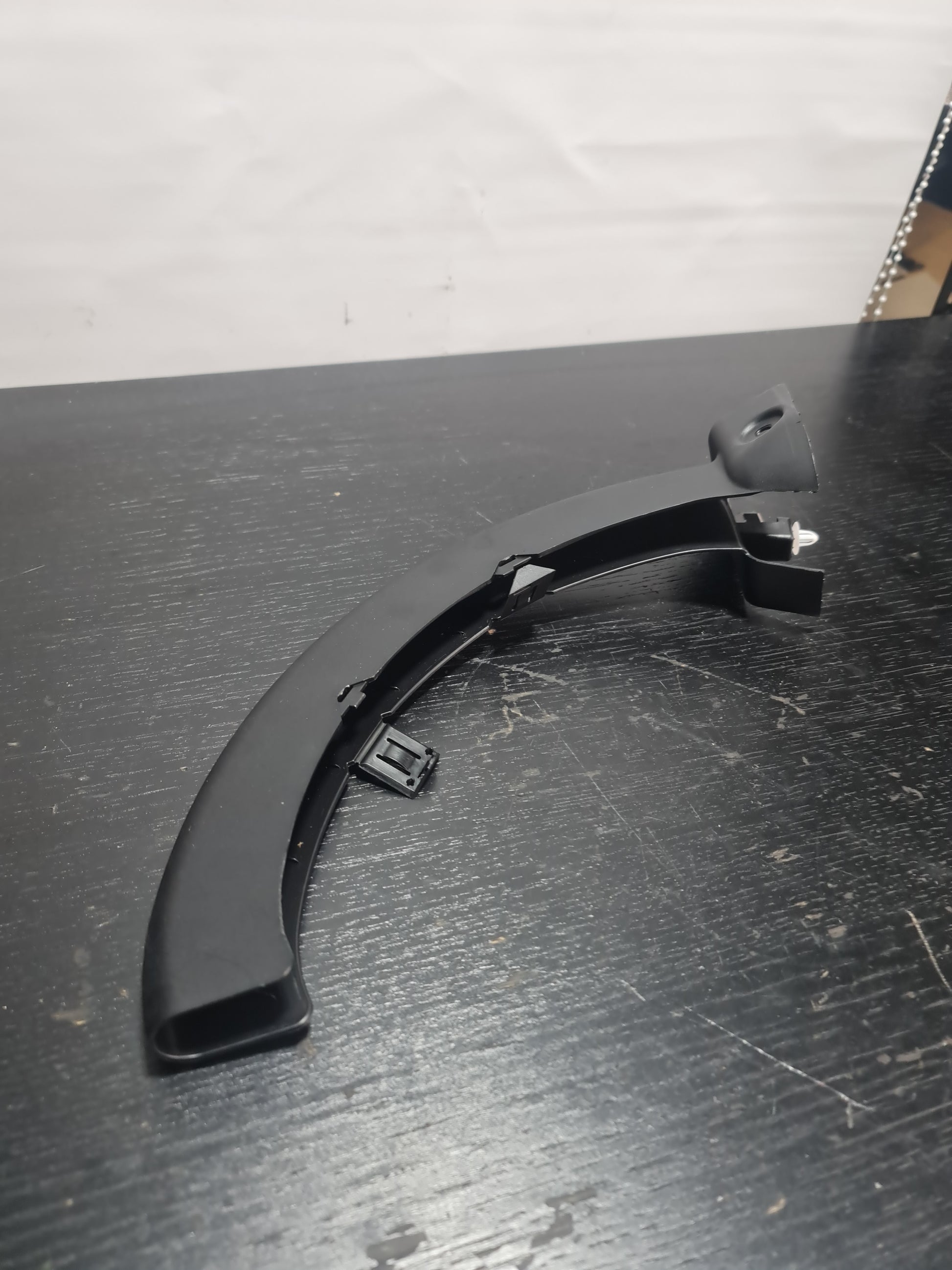 BMW G80 M3 Fairing Hinge Tailgate Right 7430624 - MPerformance.parts
