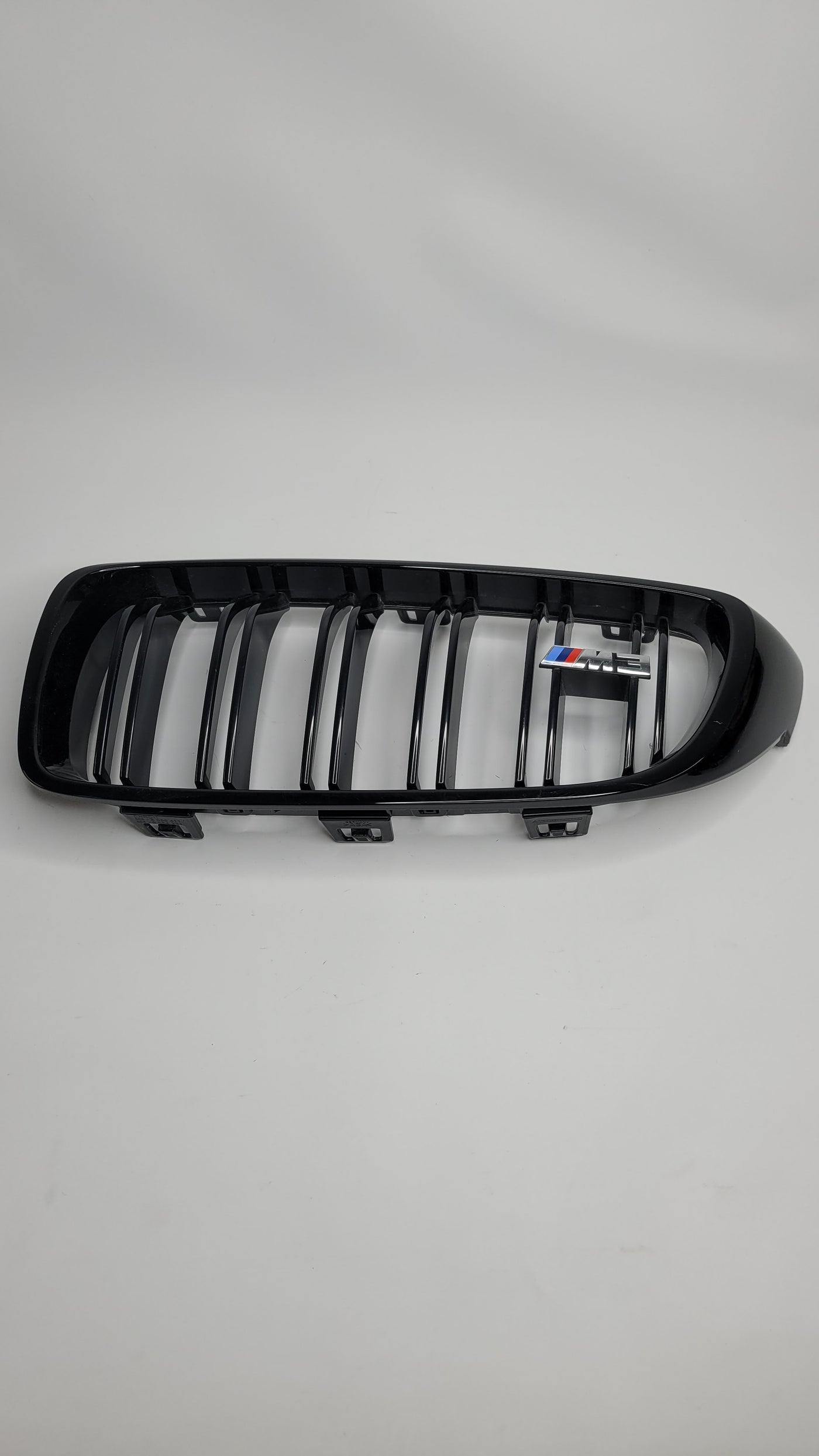 BMW 3 SERIES RADIATOR GRILLE LEFT SIDE M3 F80 - MPerformance.parts