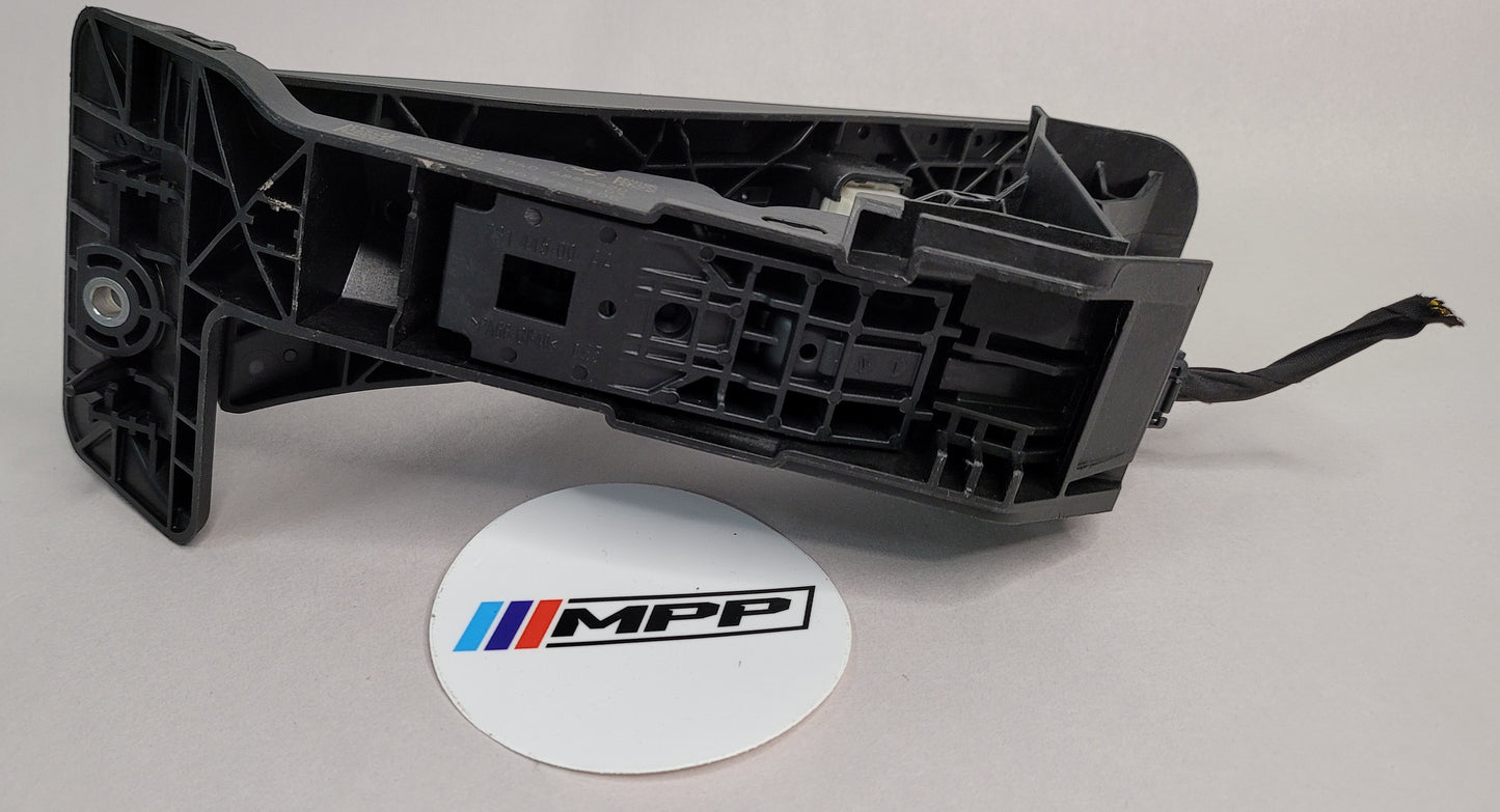 BMW G05 G07 G22 G80 G82 M3 F42 XM ACCELERATOR PEDAL THROTTLE MODULE AUTO 6889820 - MPerformance.parts