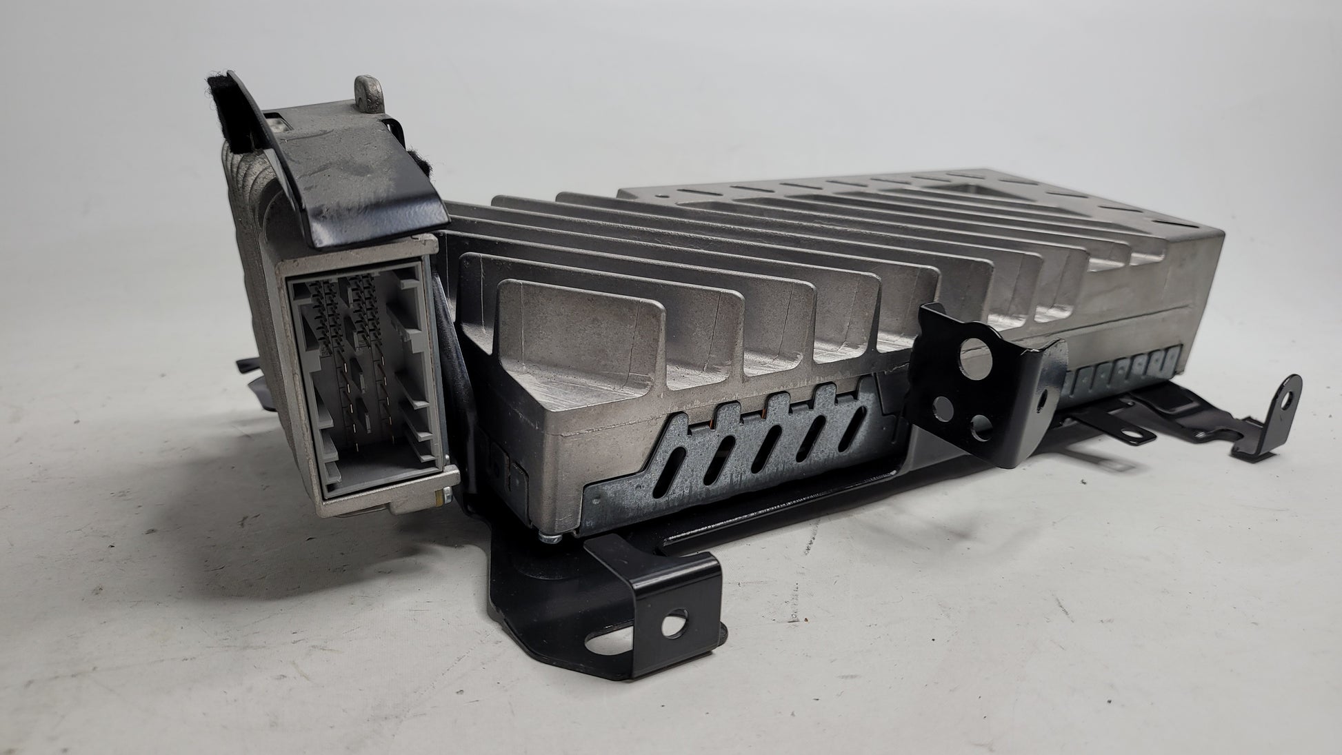 BMW M3 F80 Top-Hifi Harman Becker Amplifier AMP 9393194 - MPerformance.parts