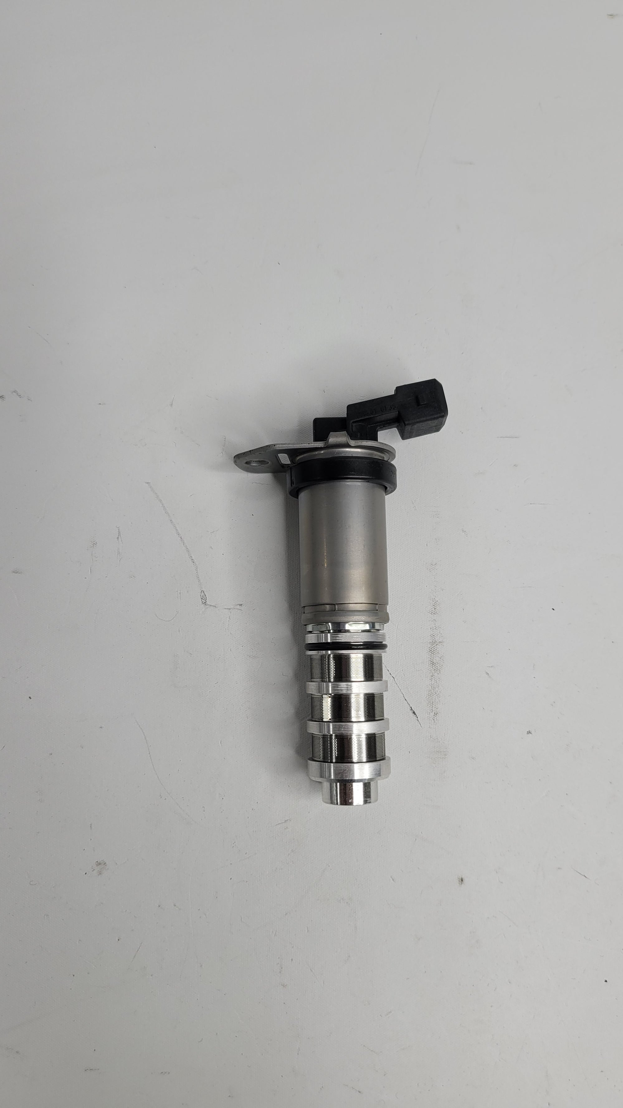 F80 M3 BMW Control Valve Camshaft 13151880 - MPerformance.parts