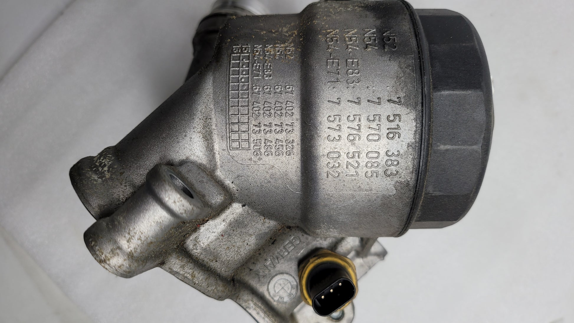 BMW M2 F87 M3 F80 M4 F82 F83 thermostat oil housing oil housing 7850293 - MPerformance.parts