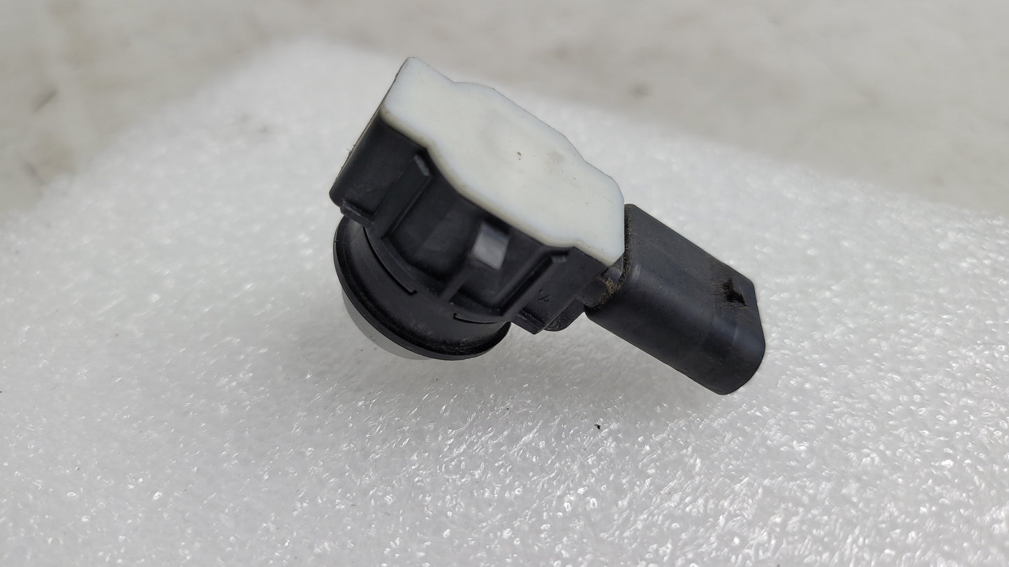 BMW M3 F80 PDC PARKING SENSOR 9261588