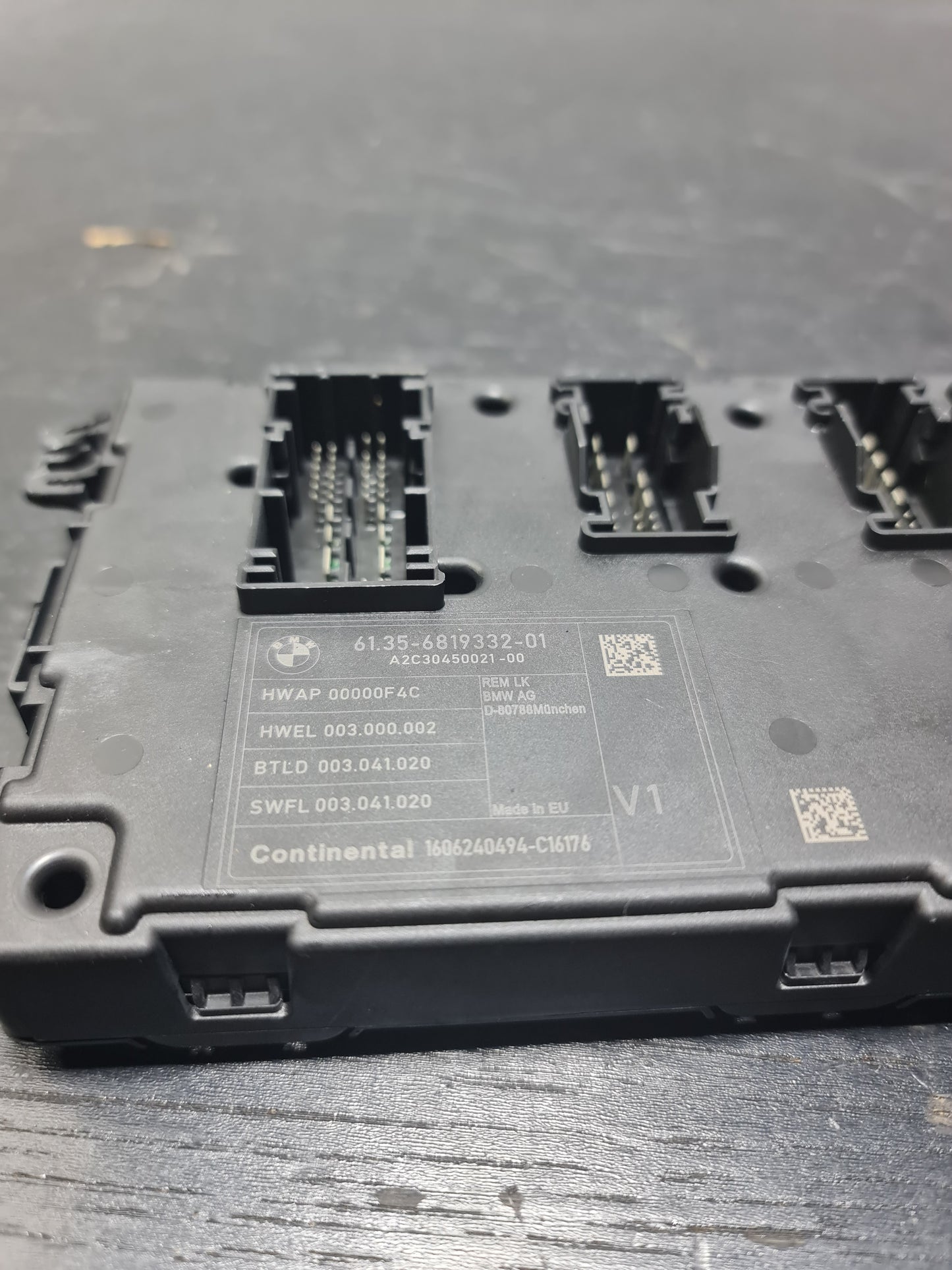 BMW M3 Serie F80 LCI HINTEN BCM KAROSSERIESTEUERMODUL ECU 6819332