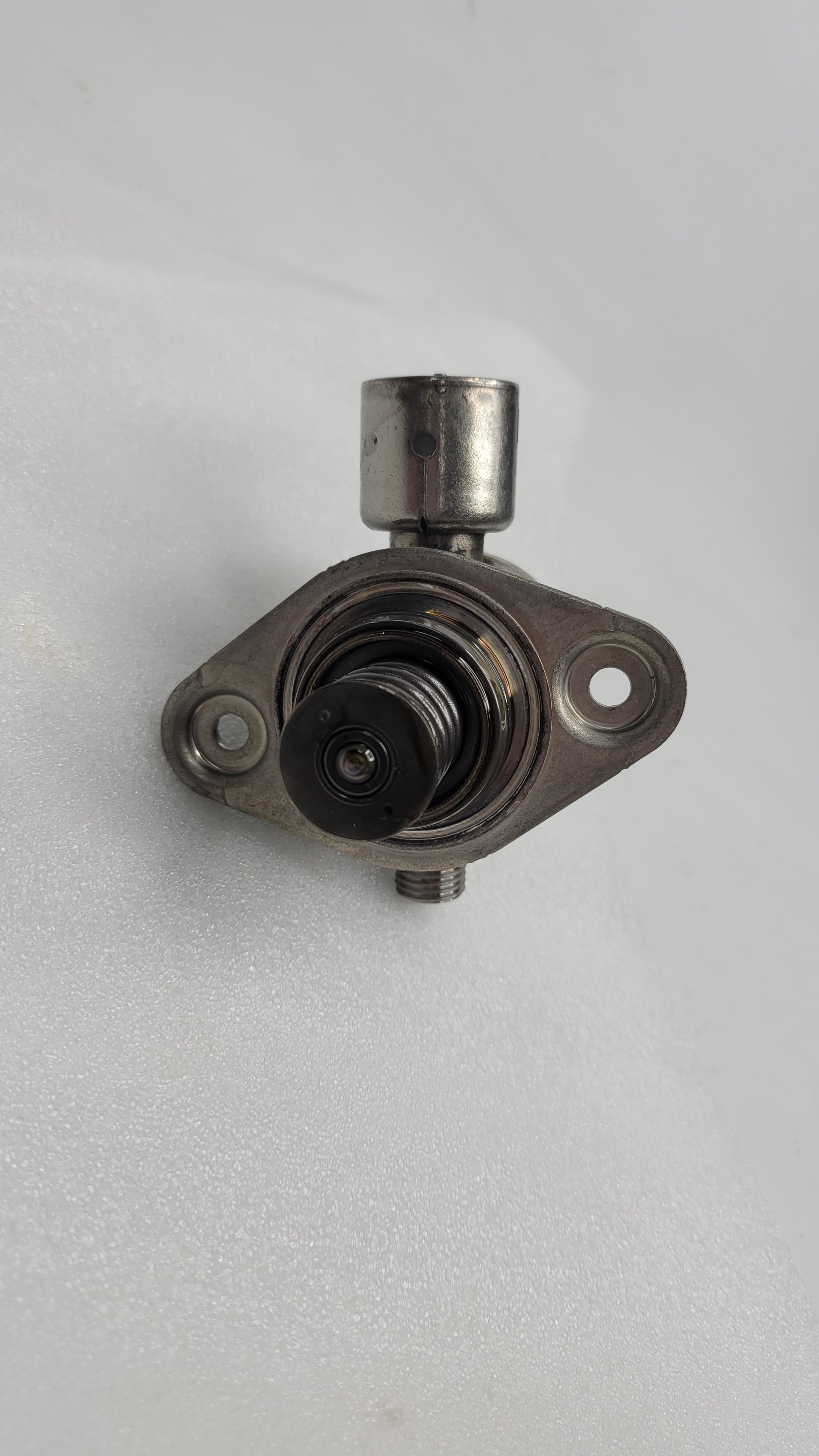 BMW F82 M4 F87 F80 F83 High-Pressure High Pressure Pump 7847204 - MPerformance.parts