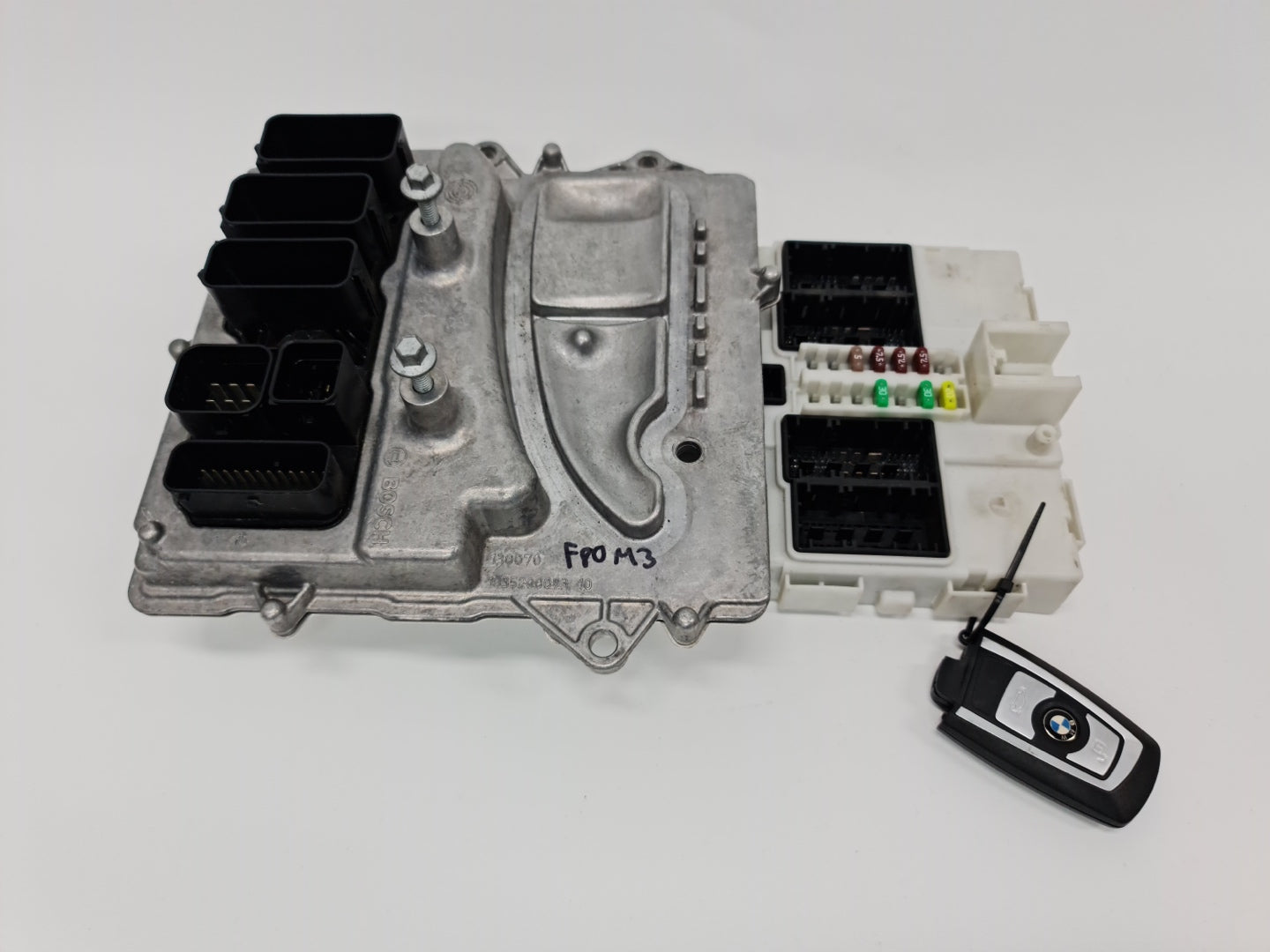 BMW F80 M3 / F82 / M4 / F87 M2C S55B30A DME ENGINE CONTROL ECU FEM & KEY 8707750 8699973 - MPerformance.parts