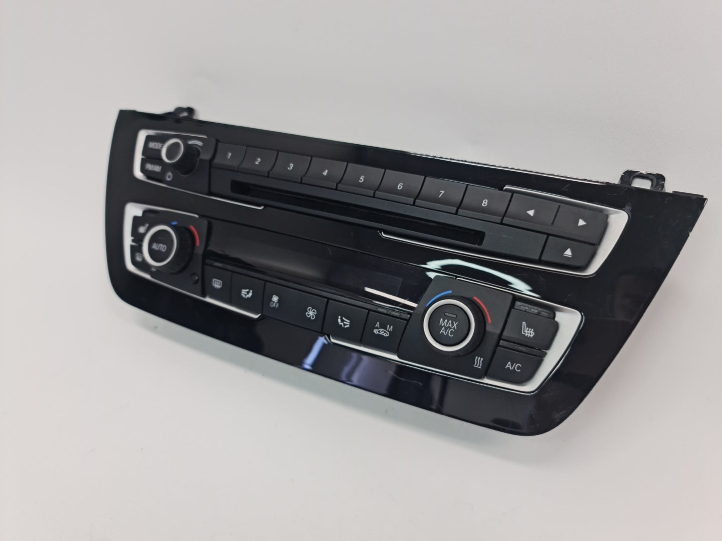 2017 - 2020 BMW 430I DASH RADIO NAVIGATION SWITCH A/C HEATER CLIMATE CONTROL OEM - MPerformance.parts