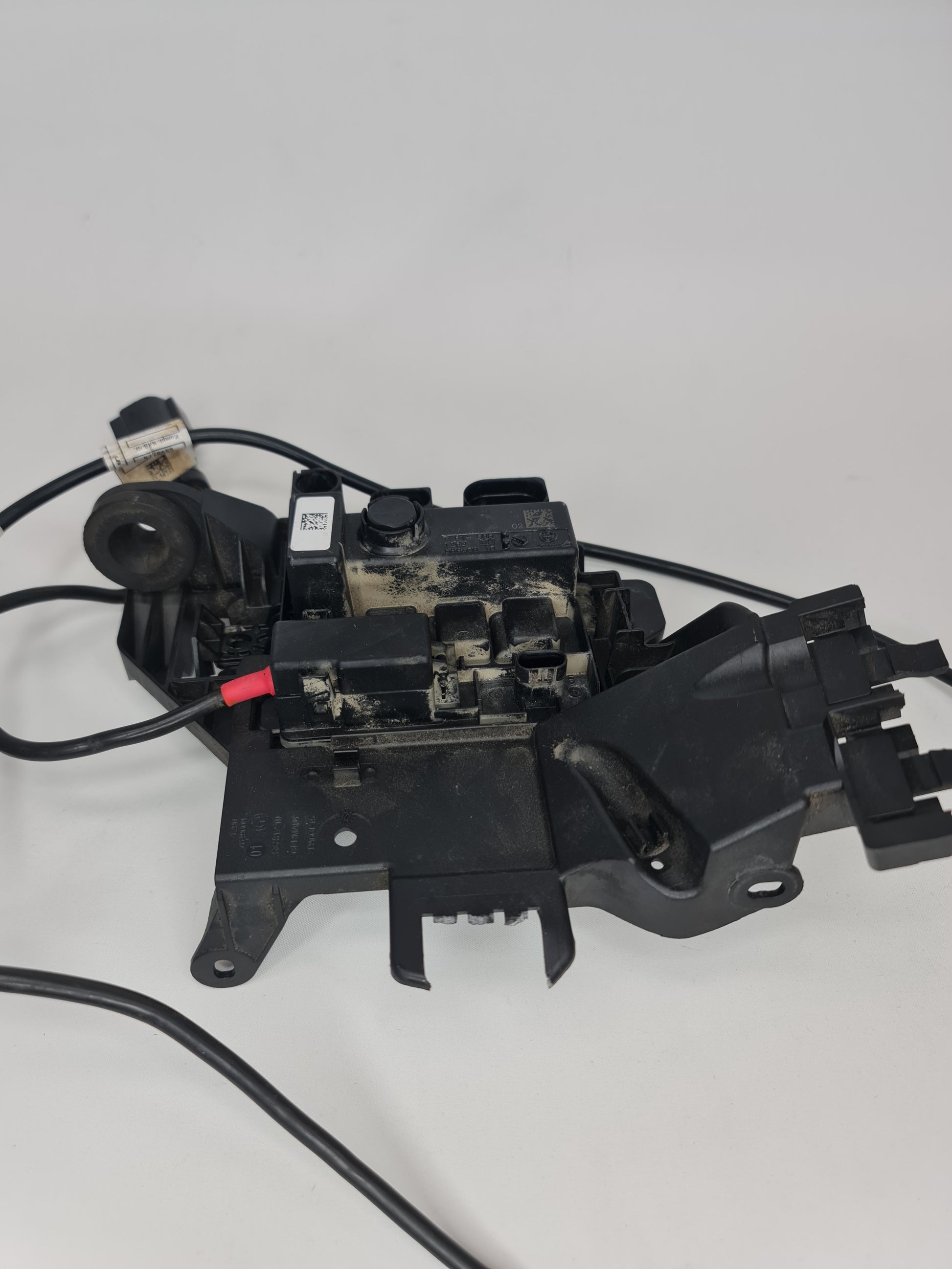 BMW I3 INTEGRATED SUPPLY CONTROL MODULE - MPerformance.parts