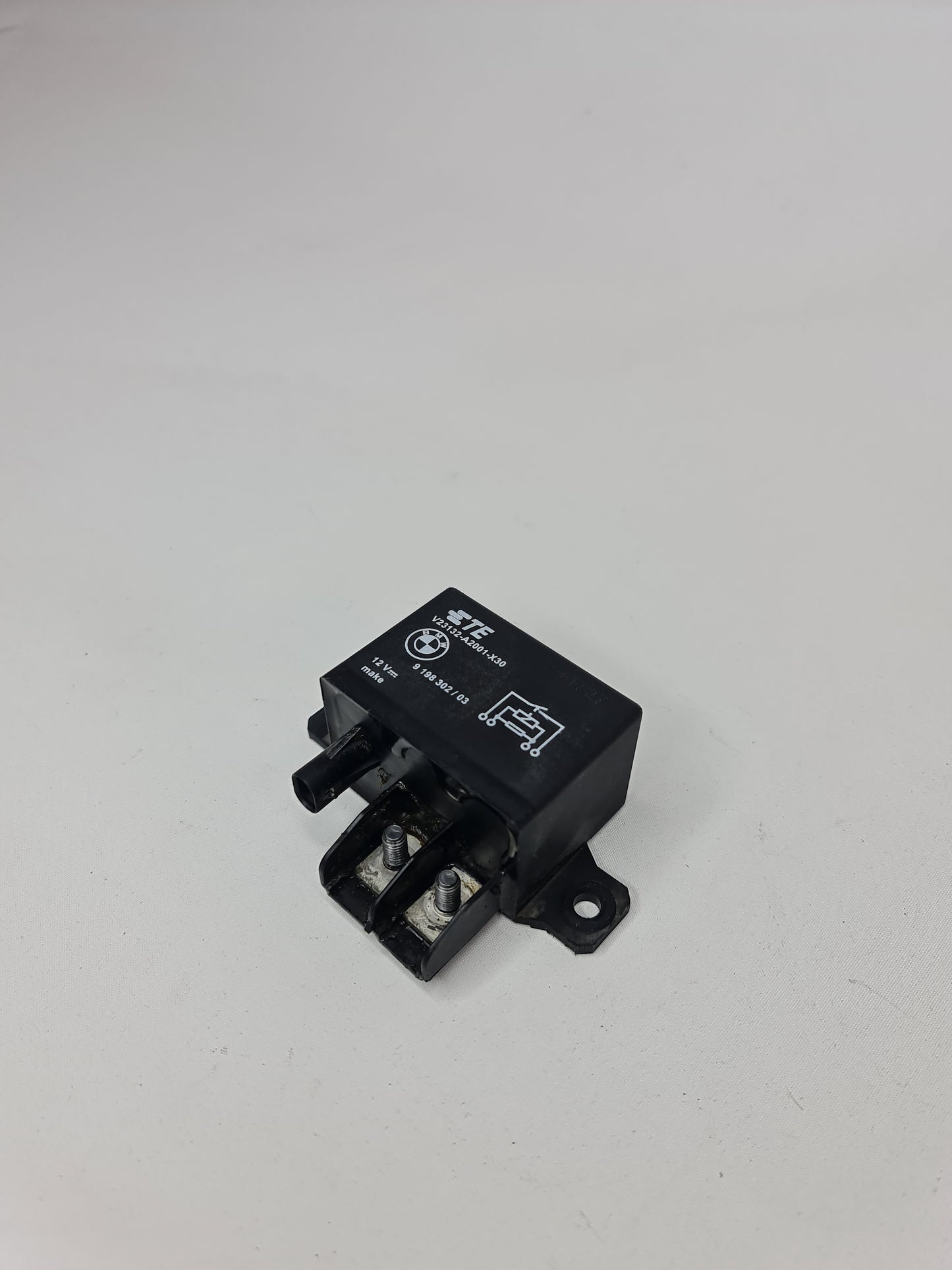 BMW 5 SERIES F10 STARTER SOLENOID RELAY - MPerformance.parts