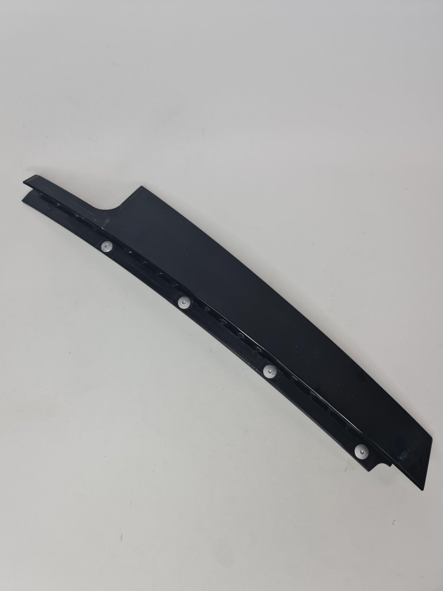 BMW 3 F30 F80 330 e Rear Left Door Vertical Trim - MPerformance.parts